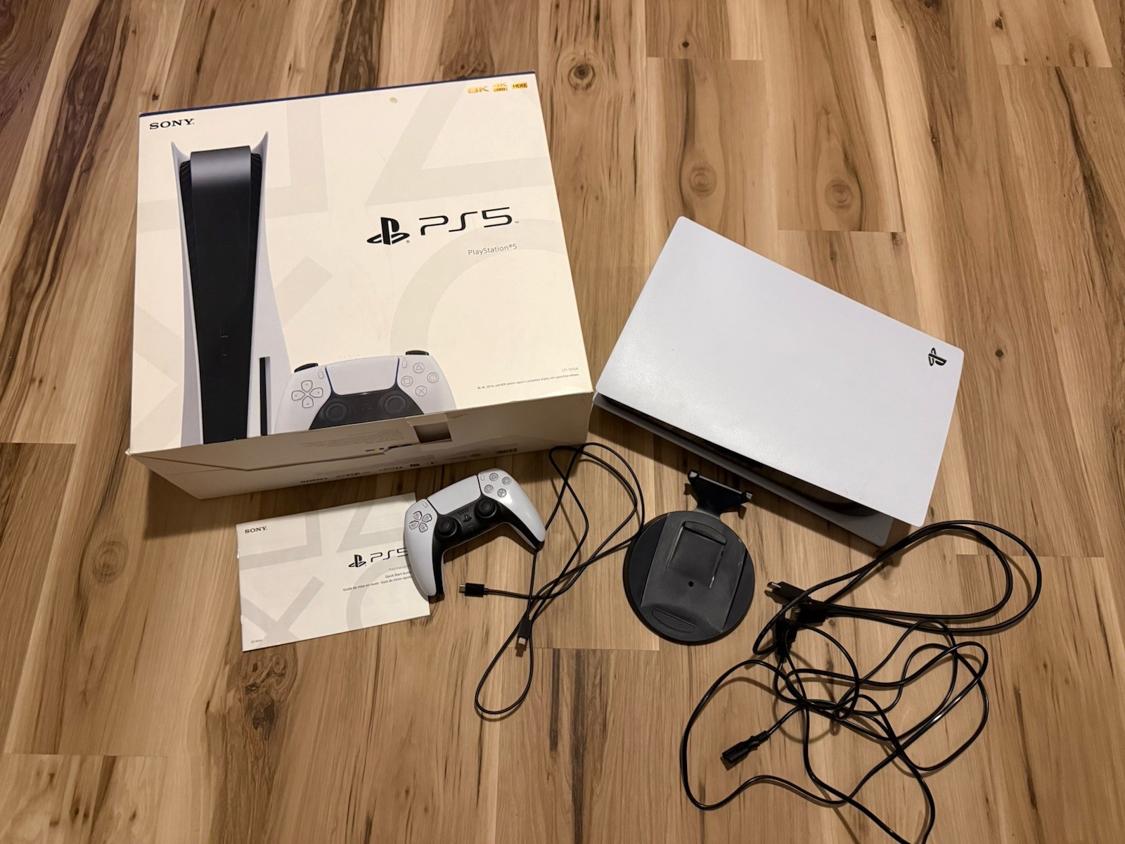 Sony Playstation PS5 Console Disc System Original Box Working 1 Controller Cords