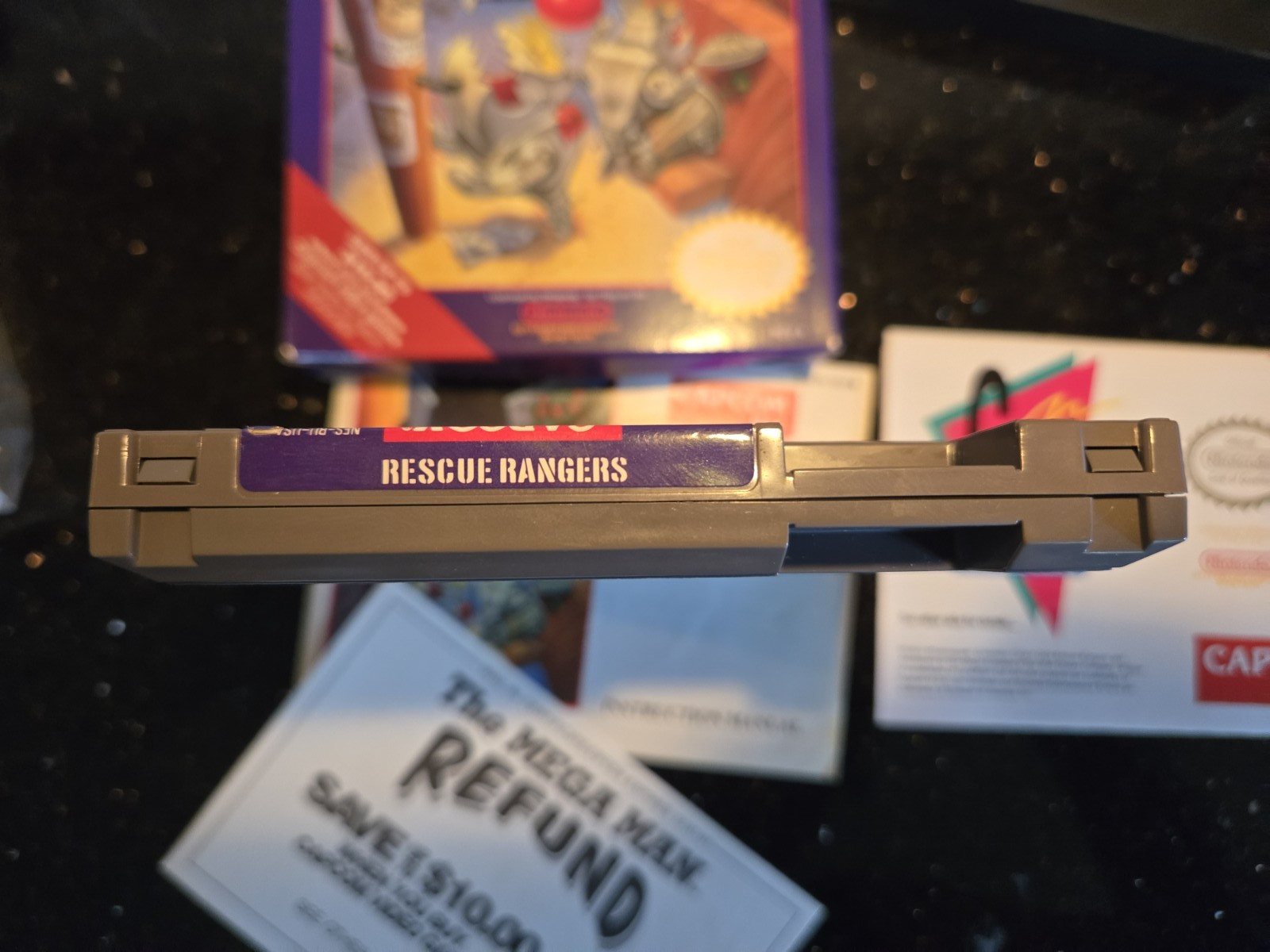 Chip ‘N Dale: Rescue Rangers complete in box Nintendo NEW OVAL SEAL #1