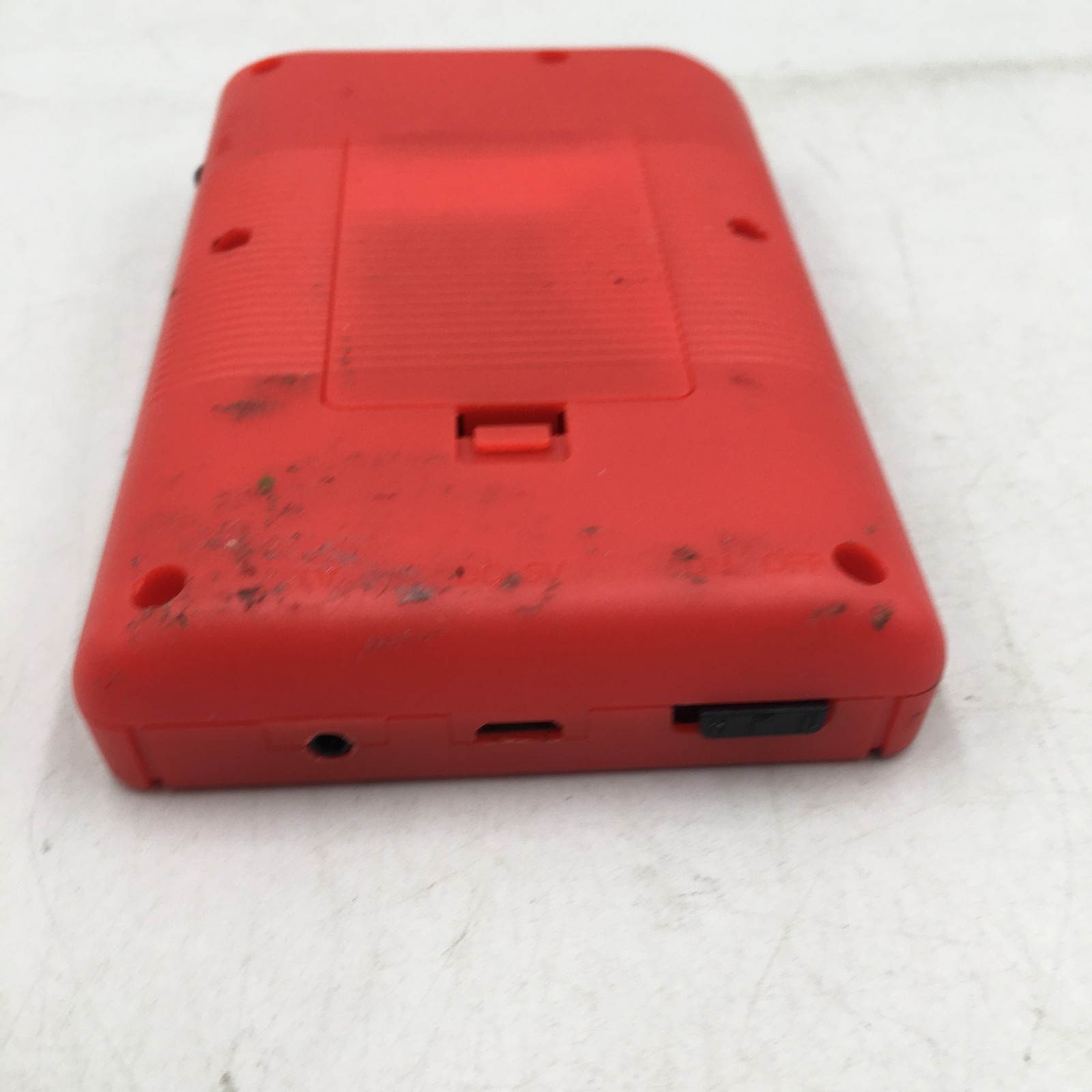 Red Handheld Gaming Console ONLY 800 Classic Games In One No Charging Cord
