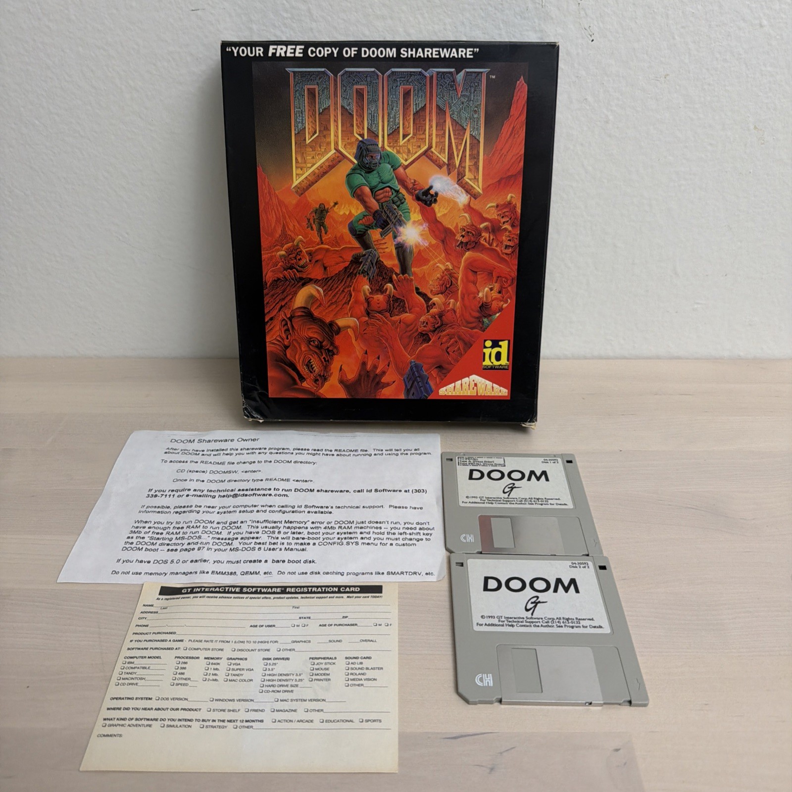 DOOM Shareware 1993 PC Big Box 3.5″ Diskettes Id Software GT Interactive