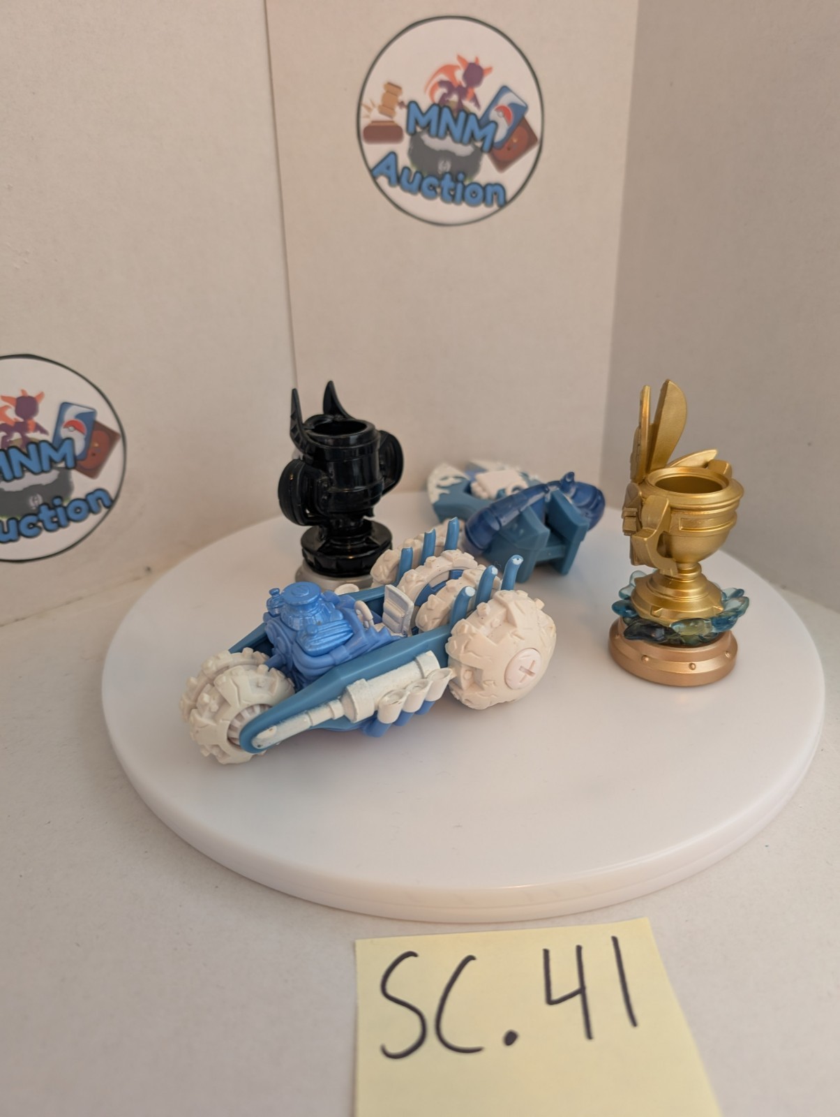 Rare Skylanders Superchargers Power Blue vehicles, Sea Trophy, Kaos trophy