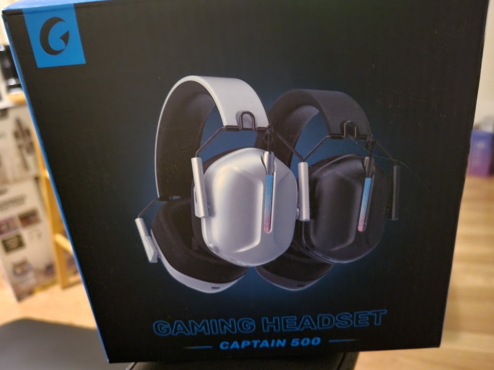Captain 500 Gaming Headset Double Ear-Cup Boom Mic 3.5mm Jack Black/White