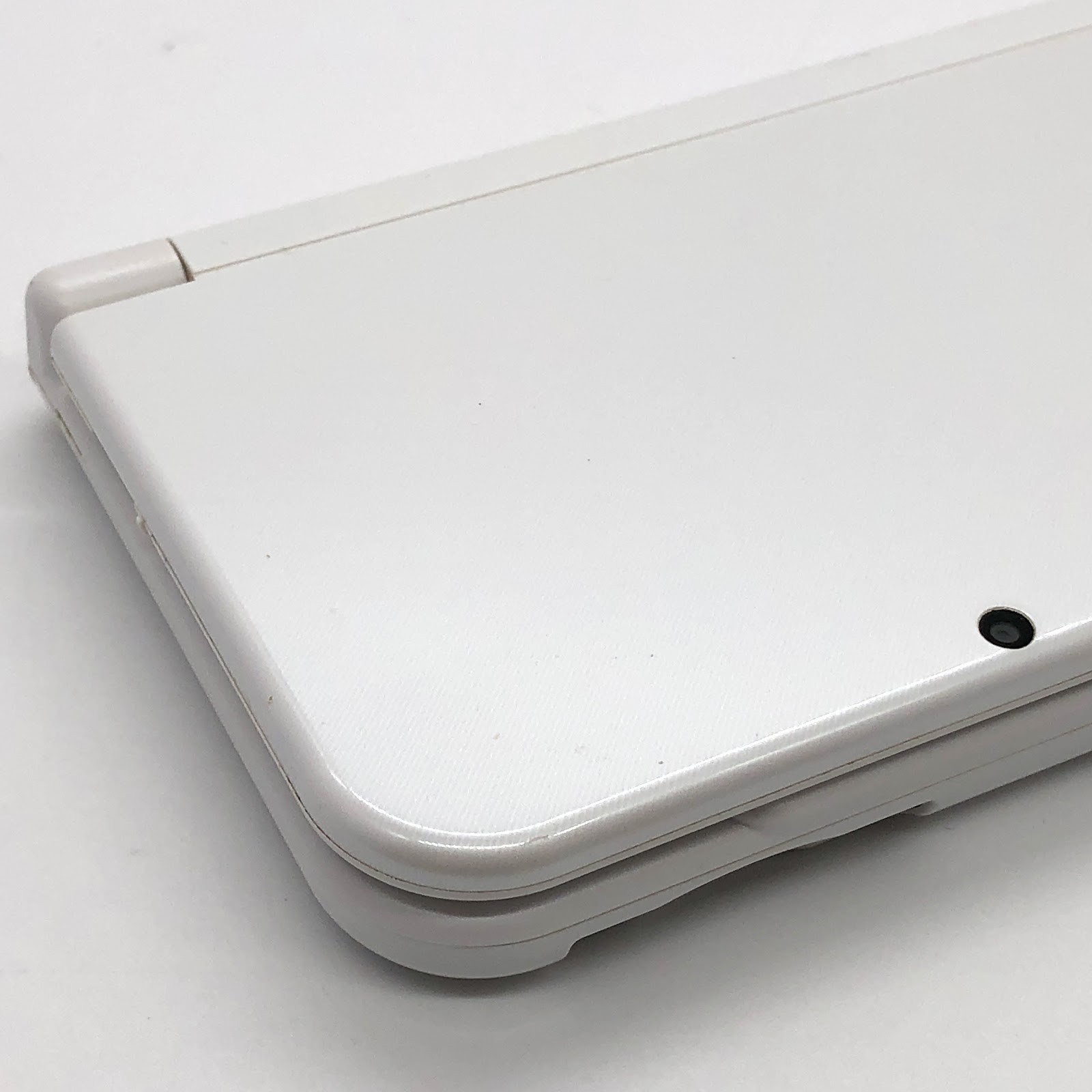 New Nintendo 3DS LL XL Console Dual IPS Pearl White w/ Charger, Box Mint