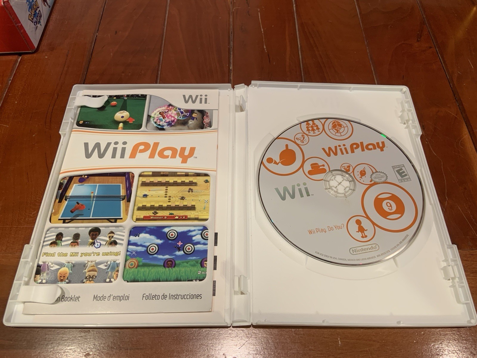 Nintendo Wii Play (2007) E NTSC-U/C w Case, Disc & Manual, Inserts