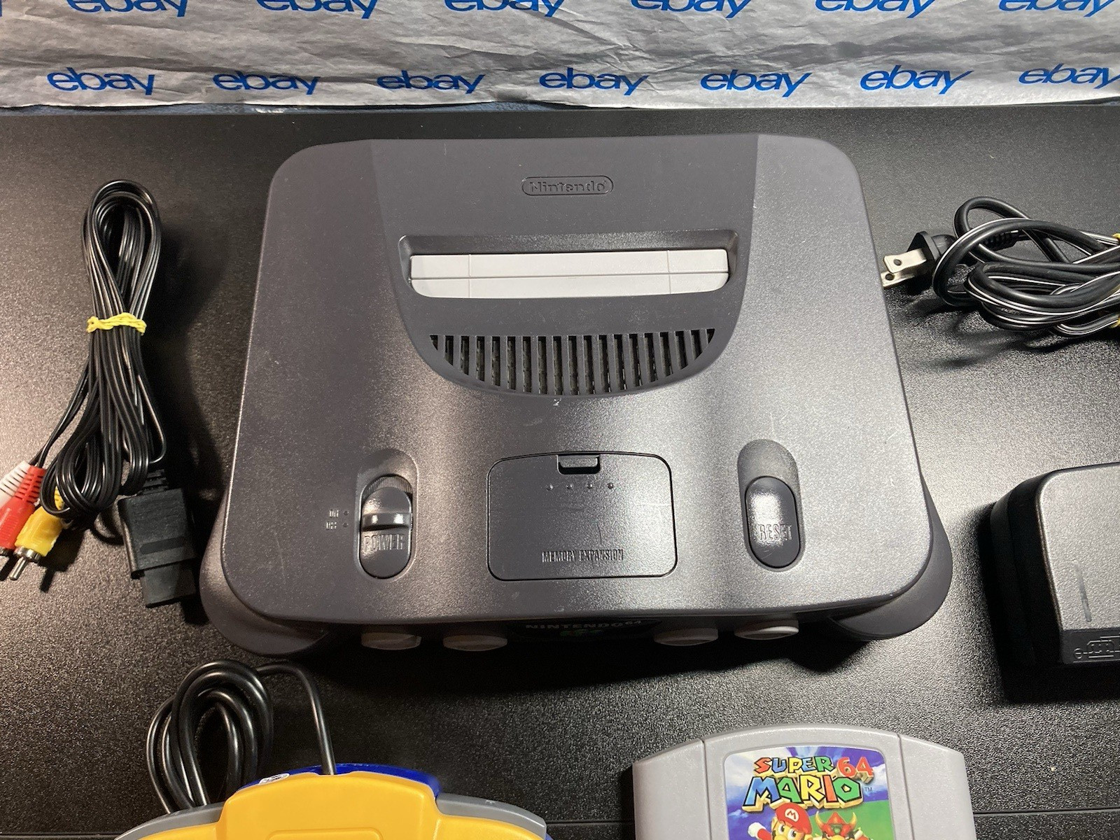 Nintendo 64 N64 Console + Super Mario 64+Controller+Cords