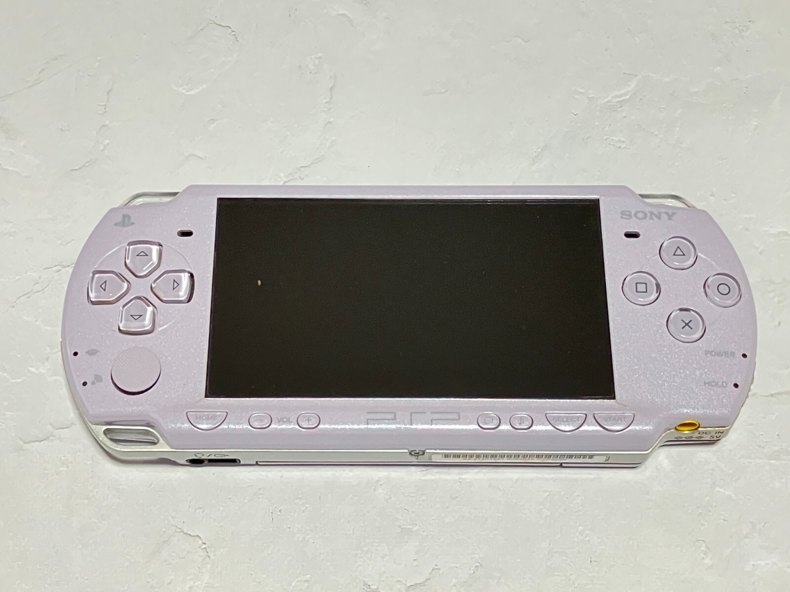 Sony PSP-2000 Console / battery＋charger＋memory stick random 3 games from US