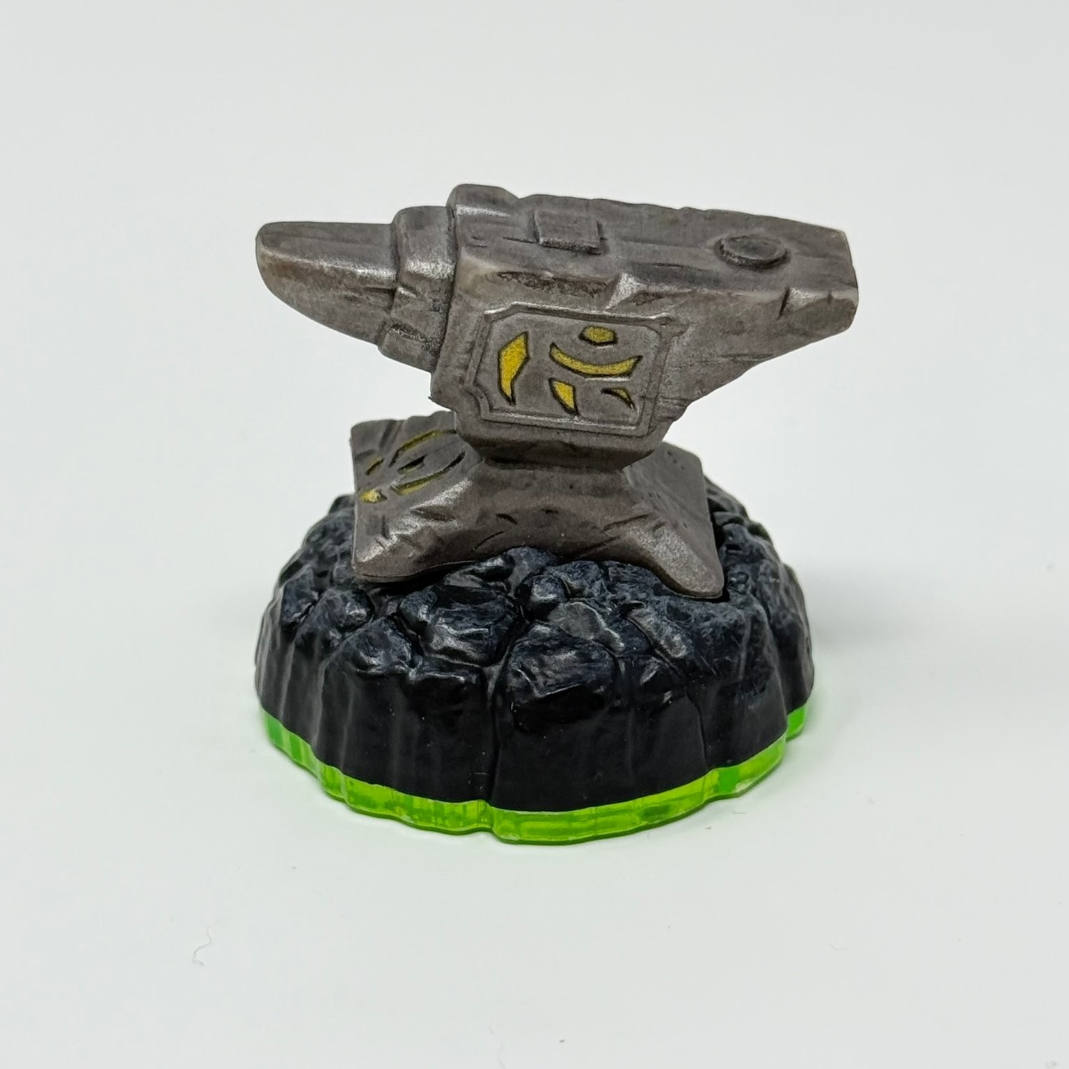 Activision Skylanders Spyro’s Adventures Anvil Rain Action Figure