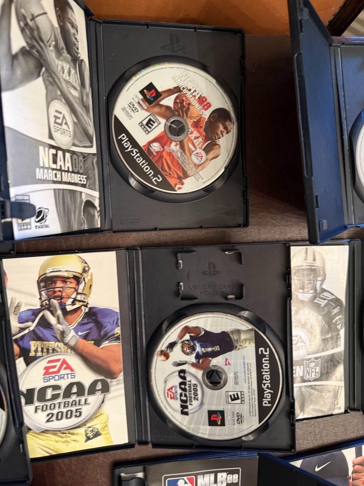 Ps2 Sports Game Lot Tiger Woods PGA Tour, MLB, NCAA Football, NCAA March Madness
