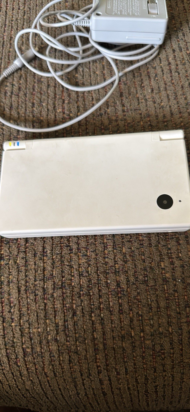 Nintendo DS Lite White Handheld Console Touchscreen w/ AC Adapter Charger & Game