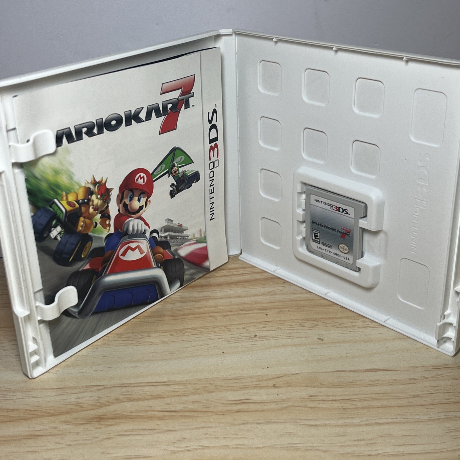 Mario Kart 7 (Nintendo 3DS, 2011) Authentic Tested Works