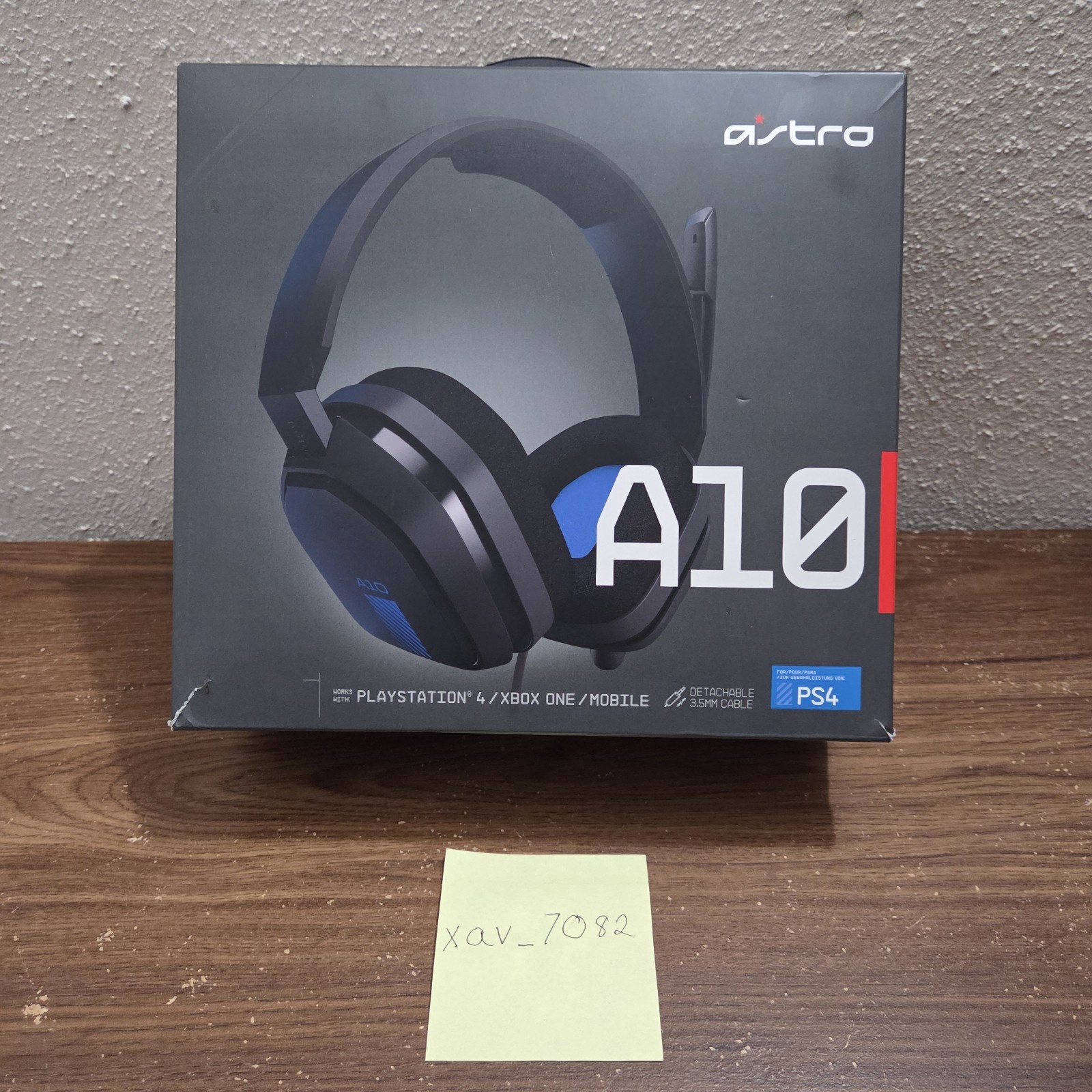 ASTRO A10 Wired Gaming Headset for Playstation, Xbox, PC, and Mobile (Blue) USED