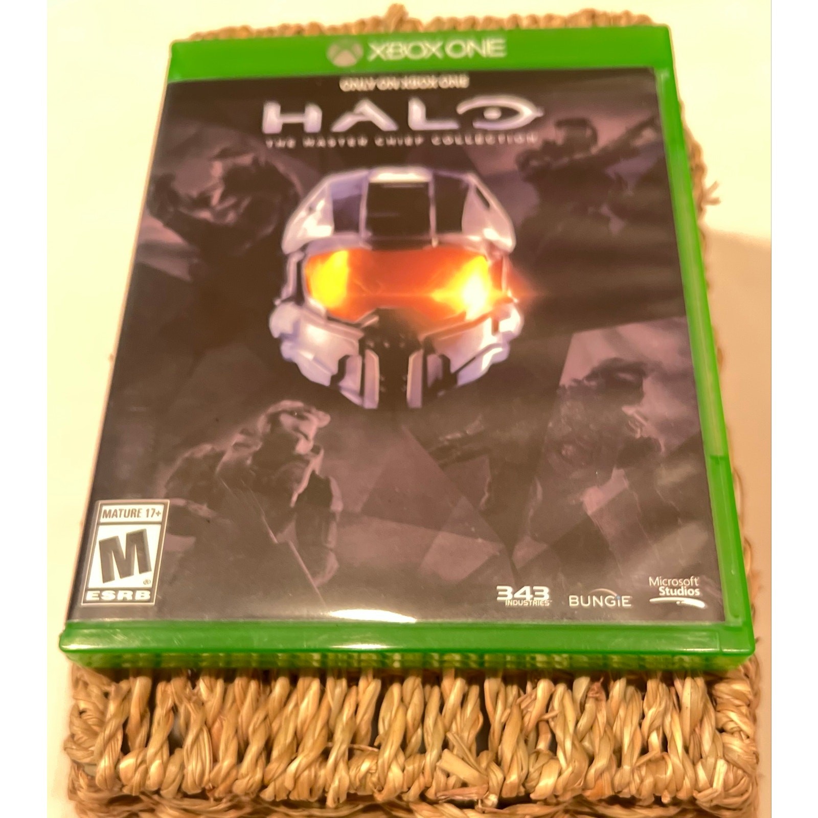 Halo: The Master Chief Collection Xbox One Game Complete w/ Case & Insert Tested