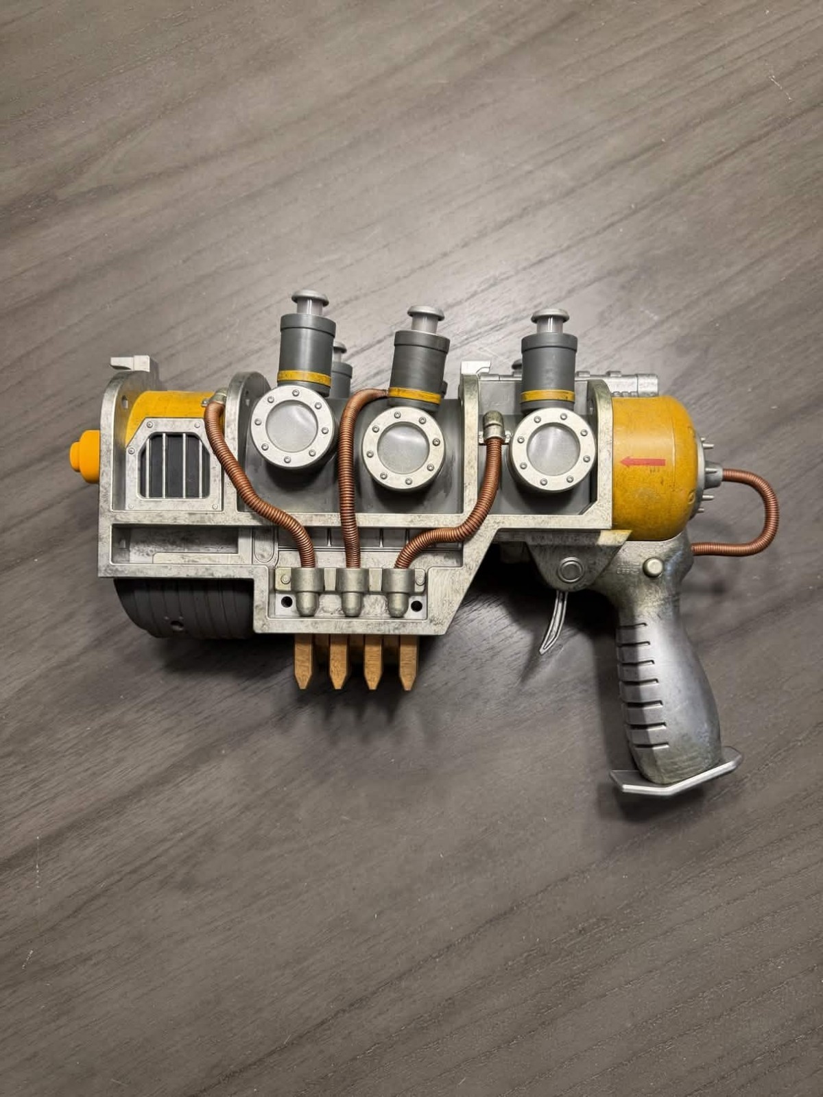 Fallout Replica Plasma Pistol Chronicle Collectibles Thinkgeek