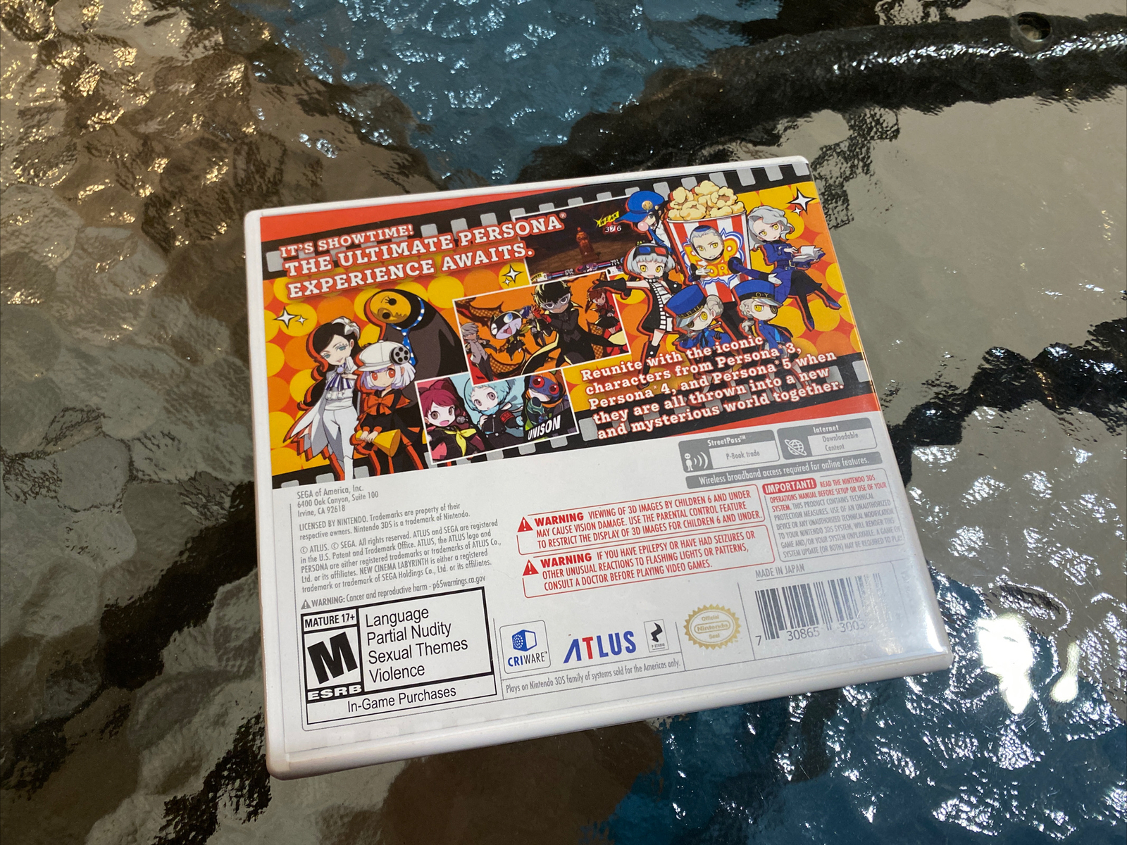 Persona Q2: New Cinema Labyrinth Launch Edition w/ Buttons (3DS) Complete in Box