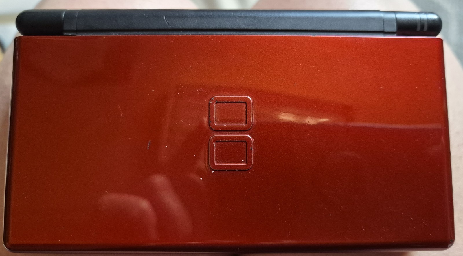 Nintendo DS Lite Crimson Handheld System – Red/Black
