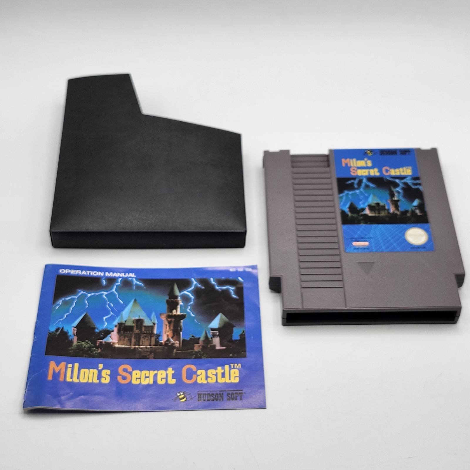 Milon’s Secret Castle NES Nintendo Video Game Cartridge w/ Manual Sleeve Tested