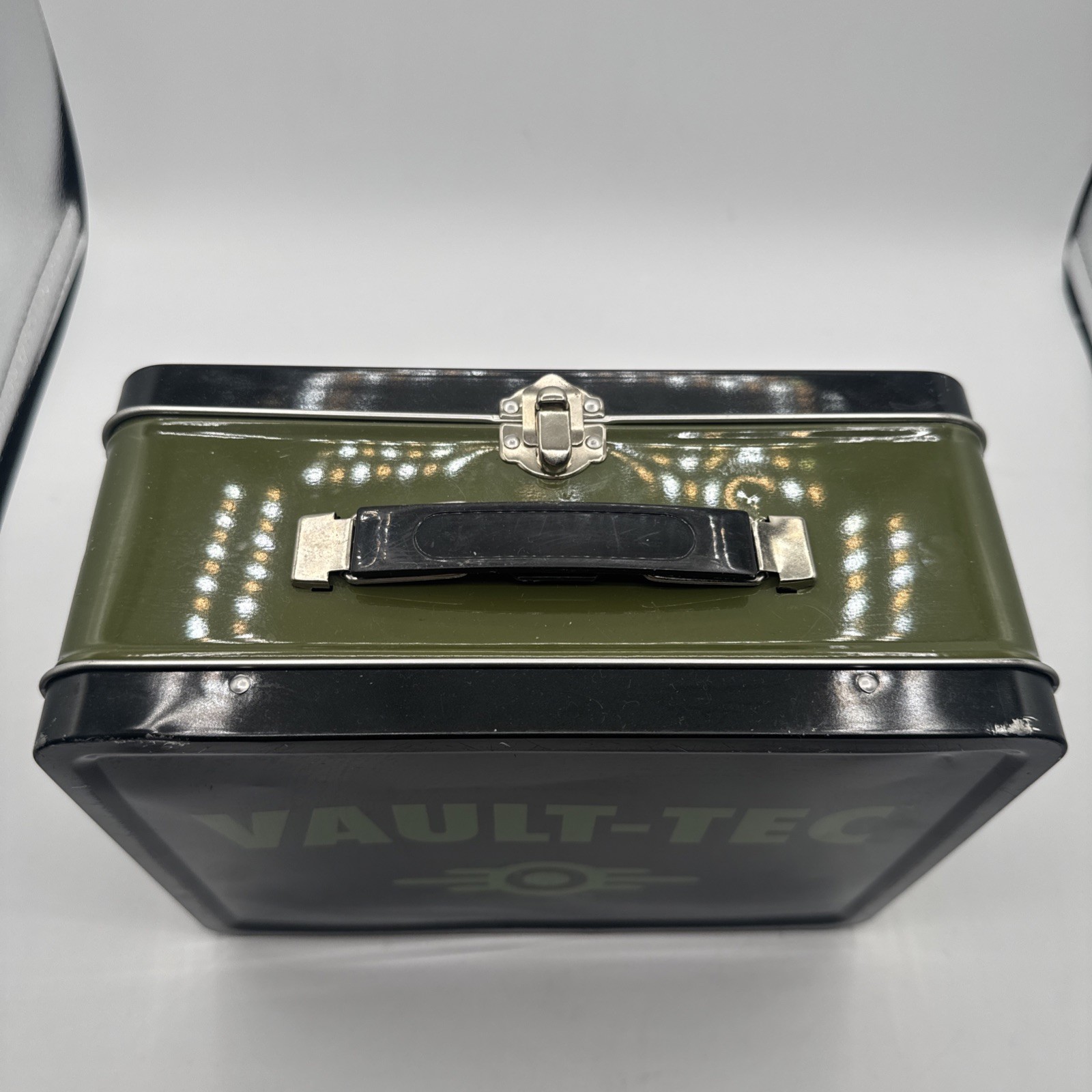 Vault-Tec FALLOUT Pip Boy Lunch Box – Magnets Not Included – 2021 Bethesda