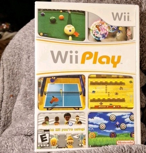 Wii Play (Nintendo Wii, 2007) CIB Complete GUC Tested
