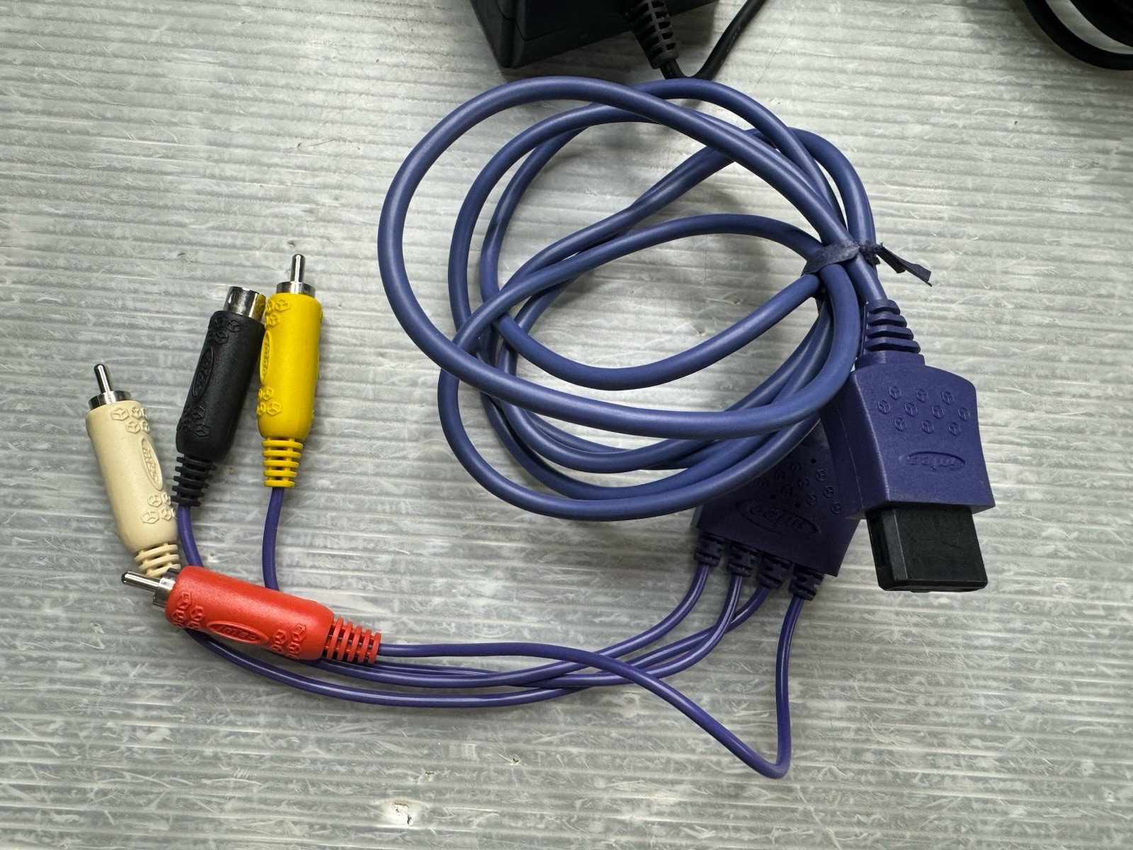 NINTENDO GAMECUBE CONSOLE DOL-001 Indigo power cord A/V cable METROID PRIME 1& 2