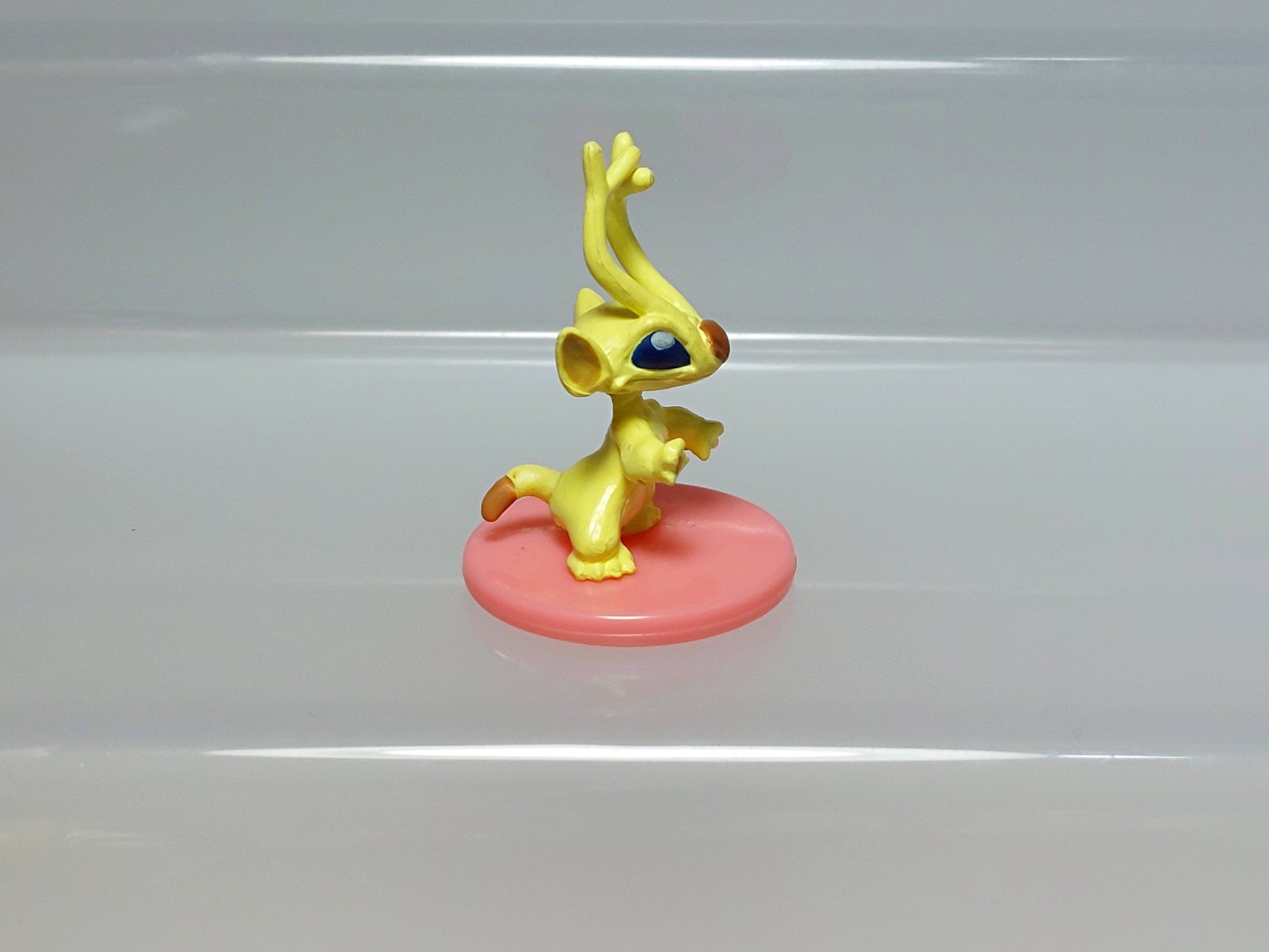Lilo & Stitch Petit Toys Figure Sparky Run’A Japan T02 1.2in