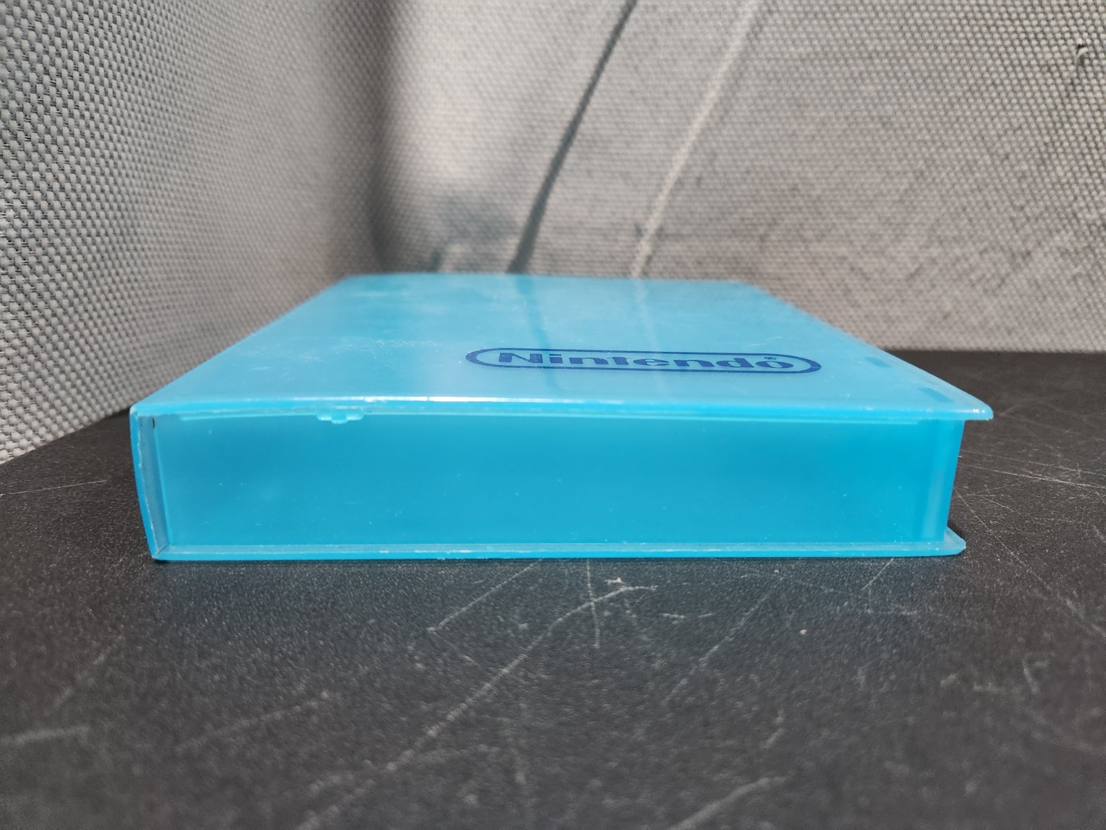 Official OEM Nintendo NES Game Case – Blue Hard Plastic Clamshell