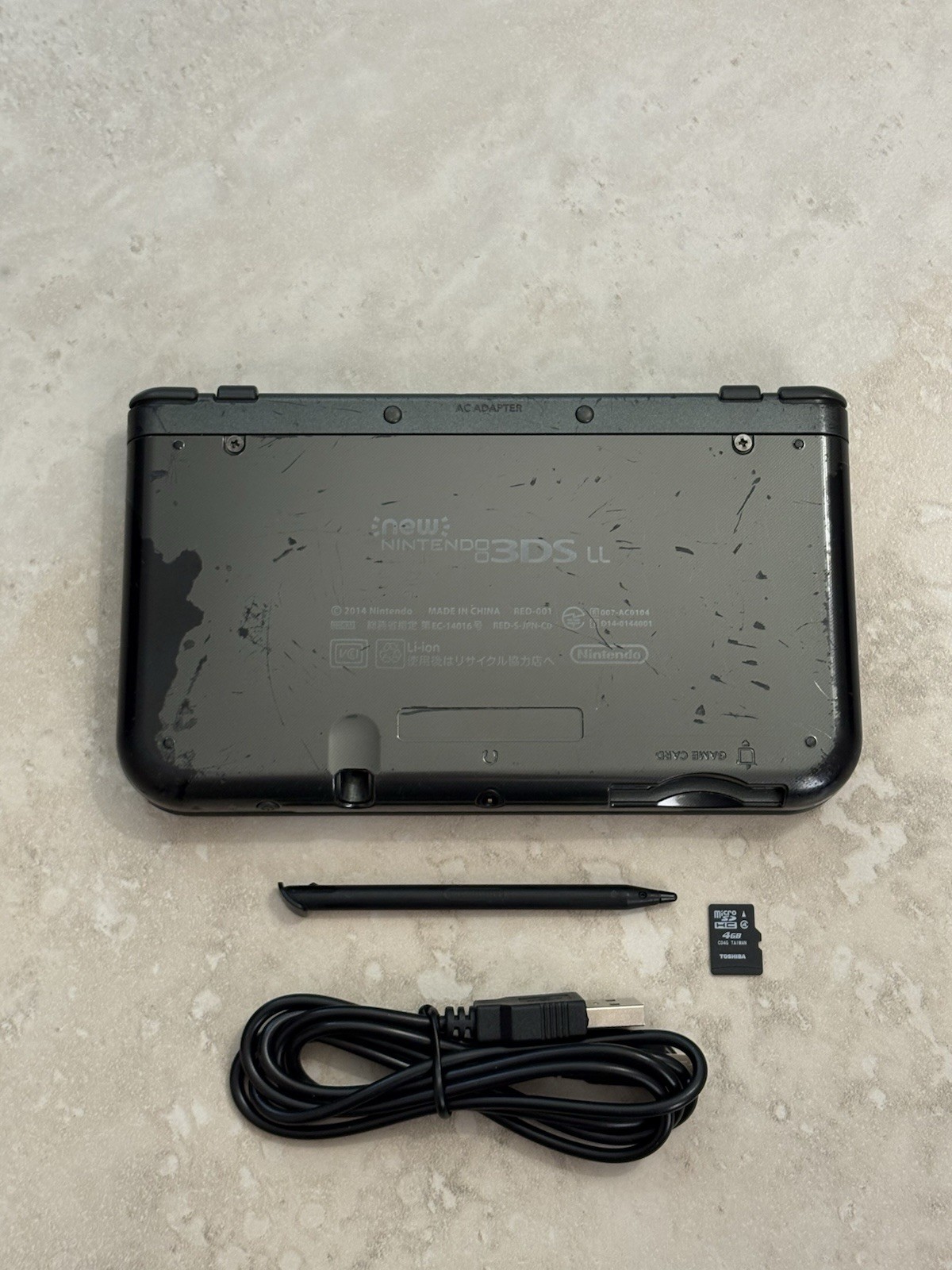New Nintendo 3DS LL XL Metallic Black Region Free USA Seller Very Good