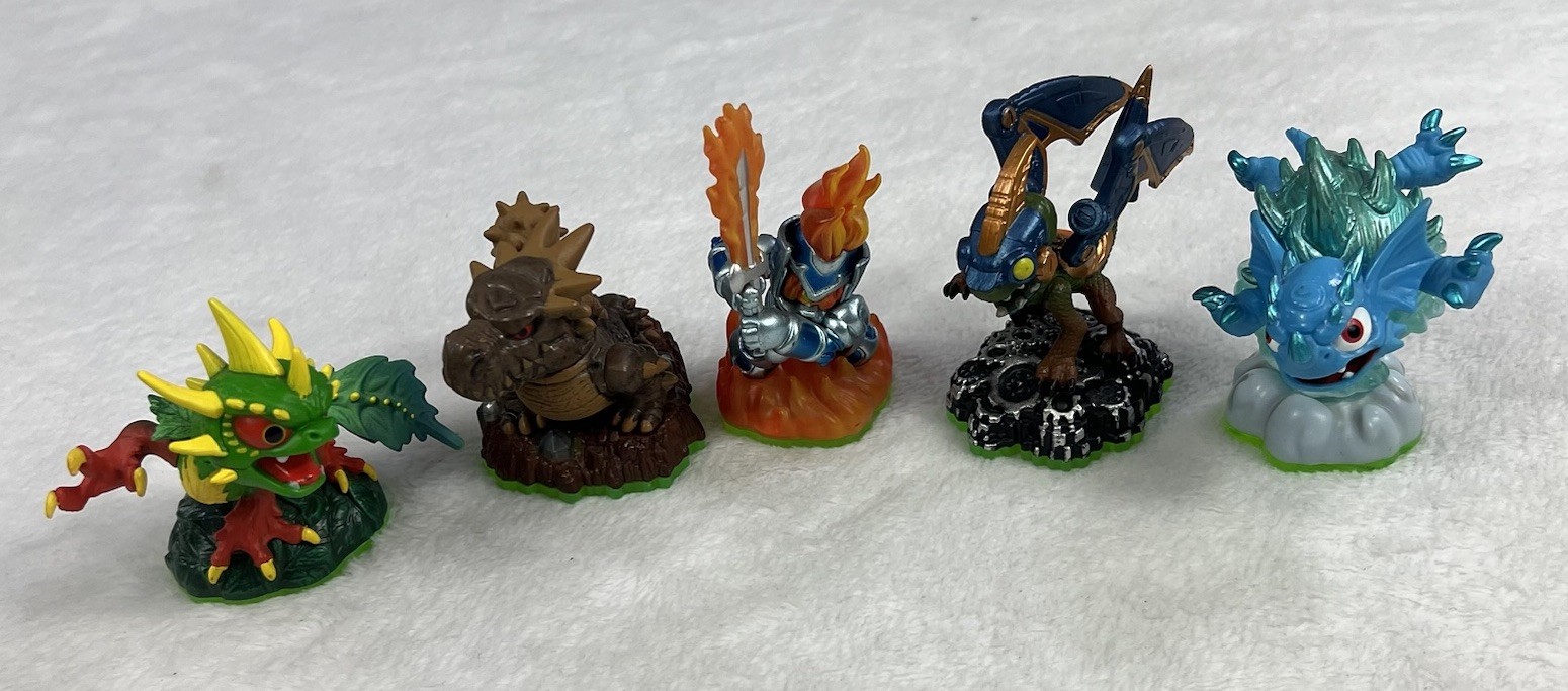 Lot Of 5 Skylanders Spyro’s Adventure Figures Camo Bash Ignitor Drobot Warnado