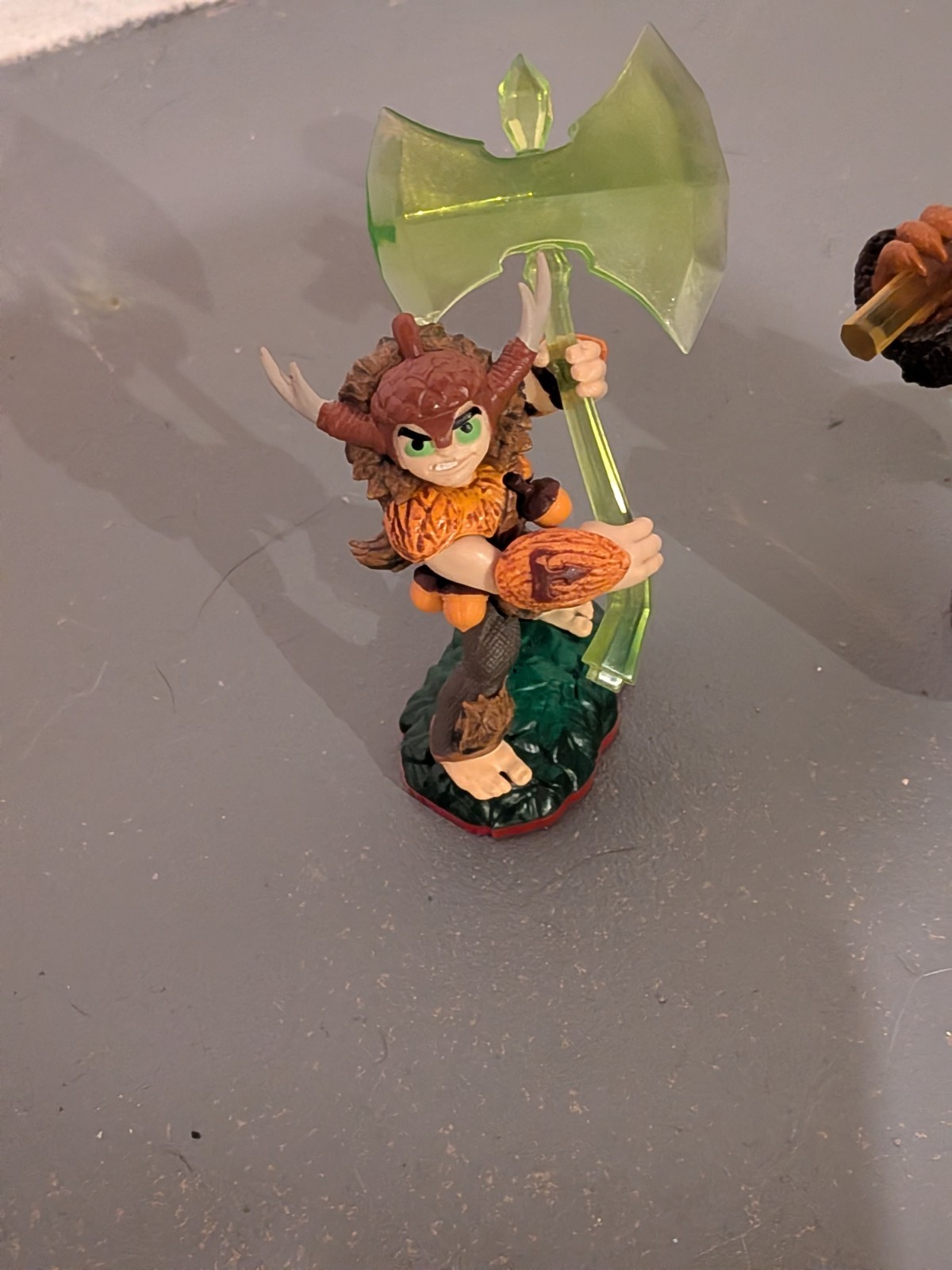 Wallop And Bushwhack Skylanders Trap Team Collectible Characters