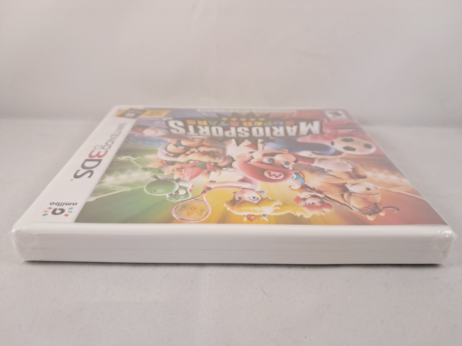 Mario Sports Superstars w/ Amiibo card (Nintendo 3DS) US Ver. Sealed Brand New!