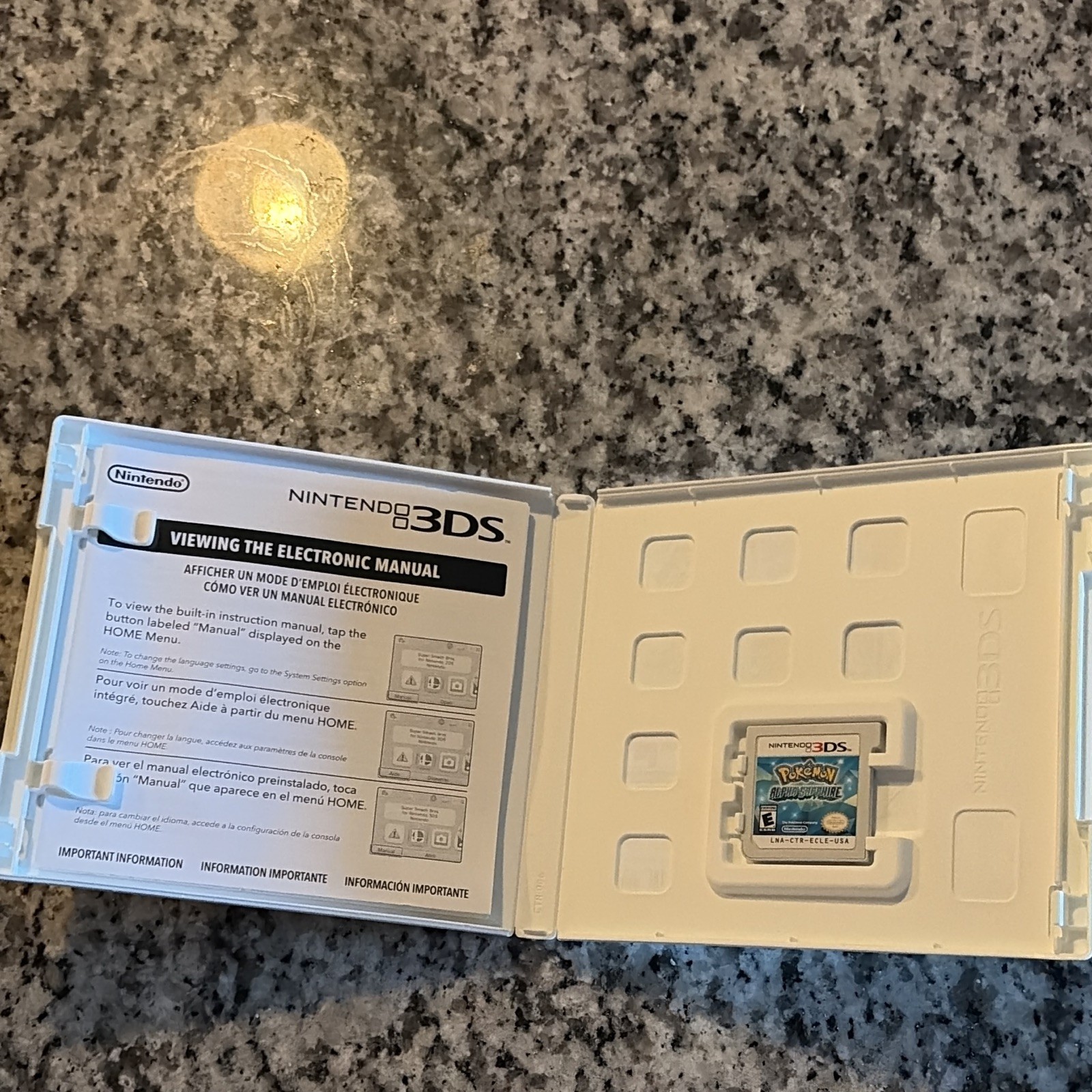 Pokémon Alpha Sapphire Nintendo 3DS Role Playing Game w/ Case, Manual