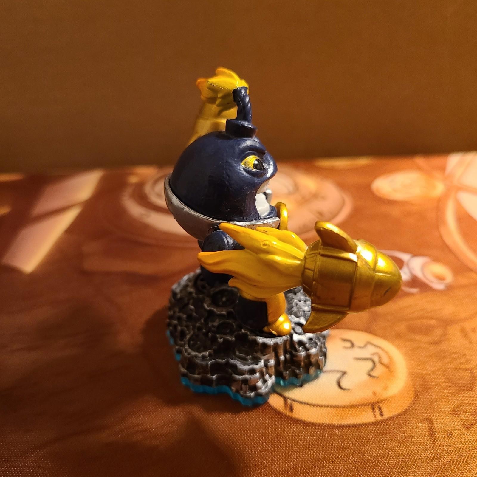 Countdown Skylanders Swap Force Tech Element Bomb Figure Tested Wii PS4 Xbox