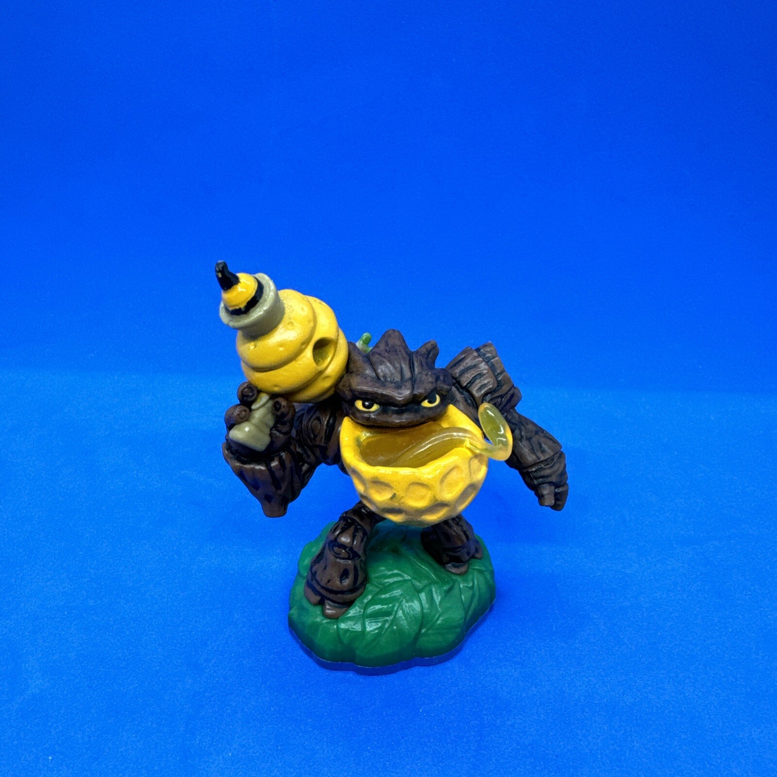 Skylanders Swap Force – Lightcore Bumble Blast Figure – Life Element – Blue Base