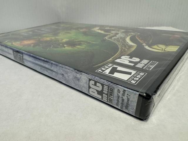 Rift PC DVD-Rom Game Trion Worlds 2011 Rated Teen Sealed with Sleeve Cover