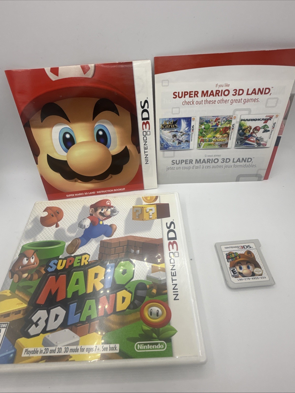 Super Mario 3D Land (NIntendo 3DS, 2011) Complete in Box