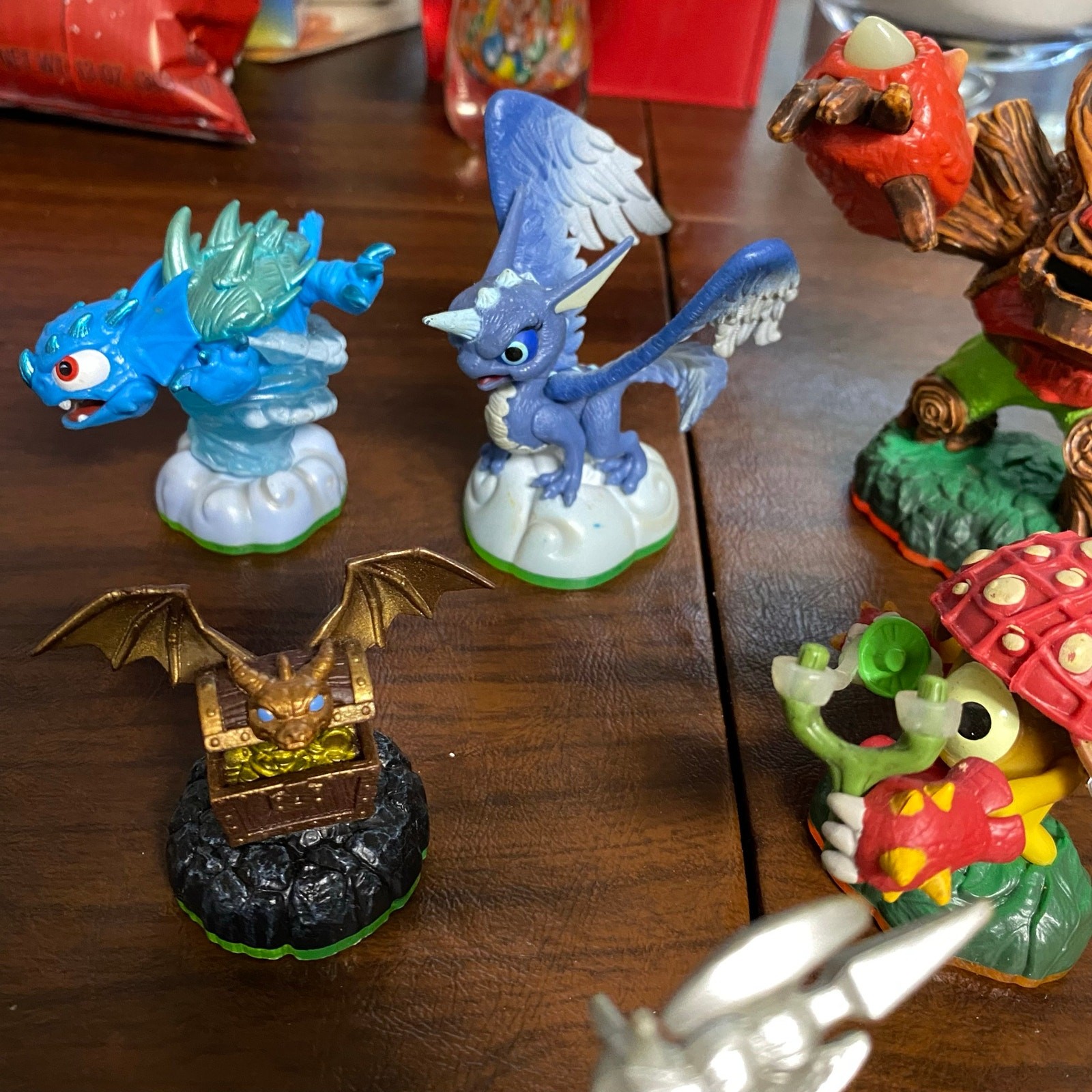 Skylanders Collection – Lot of 30 Activision Figures