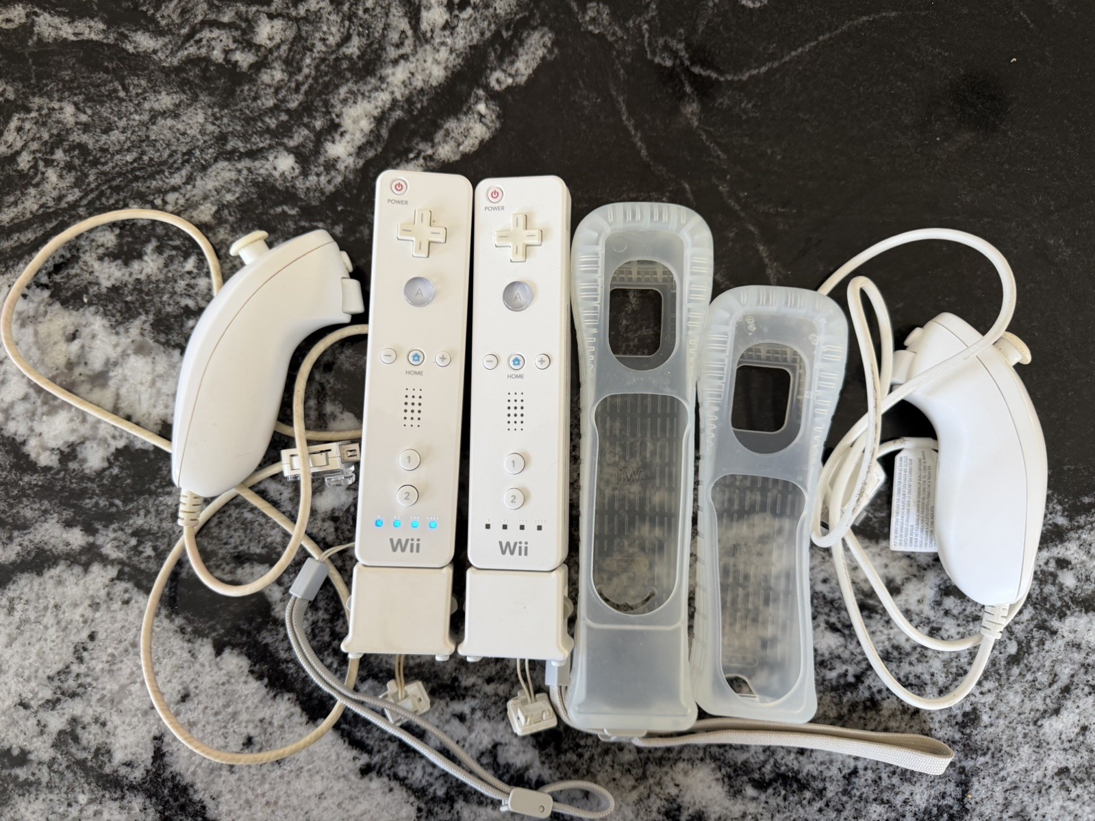 Nintendo Wii White Remote with Motion Plus Adapter and Sleeve and Nunchuck x2