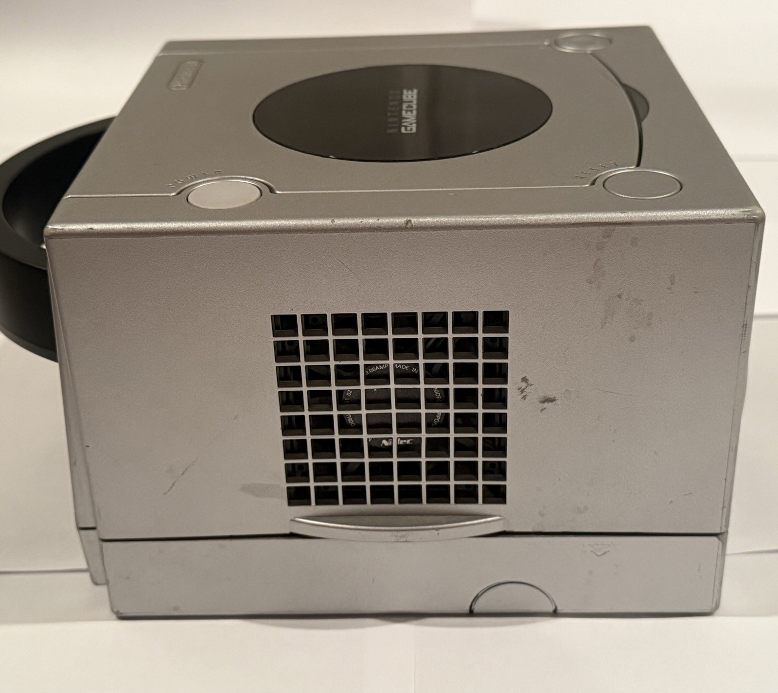 Nintendo GameCube Silver Console Only DOL-001 Tested Works Please Read Desc!