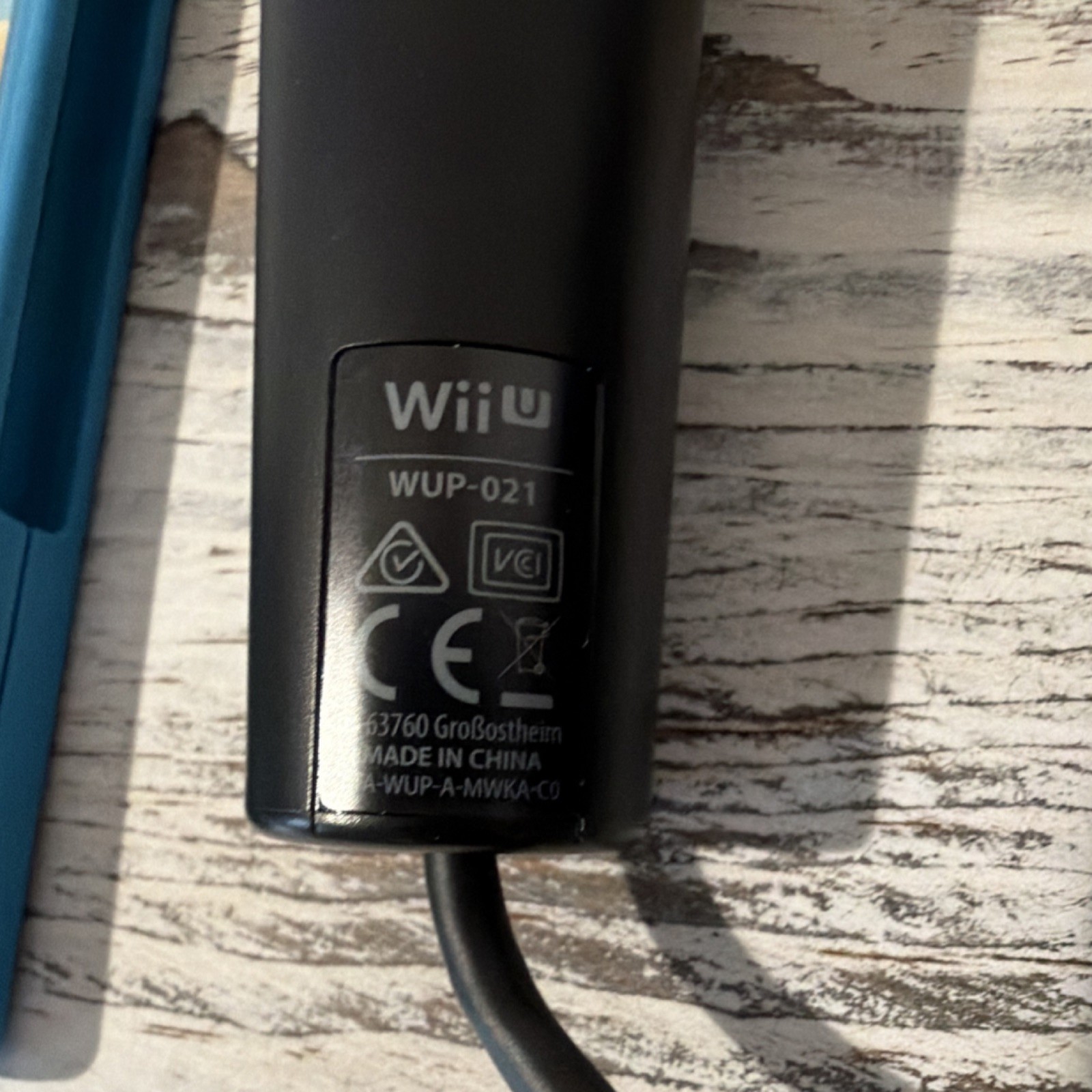 Nintendo Wii U Sing Party WUP-021 Game Bundle with 2 Microphones