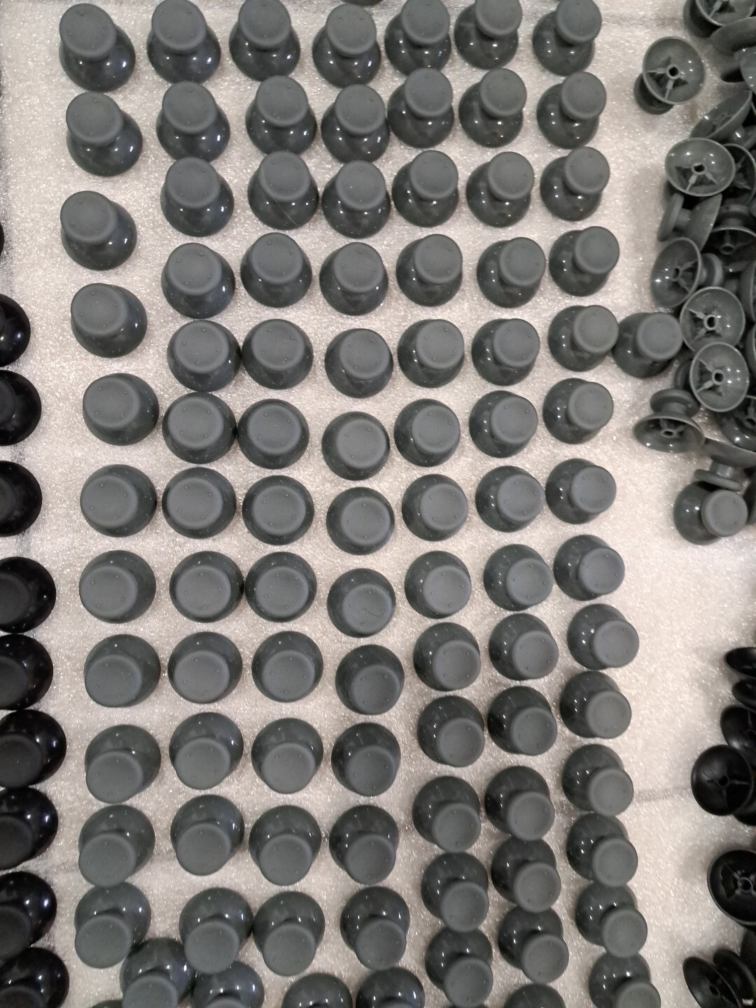 200 PCS GRAY and BLACK ANALOG STICKS, CONTROLLER JOYSTICK CAP FOR MICROSOFT 360