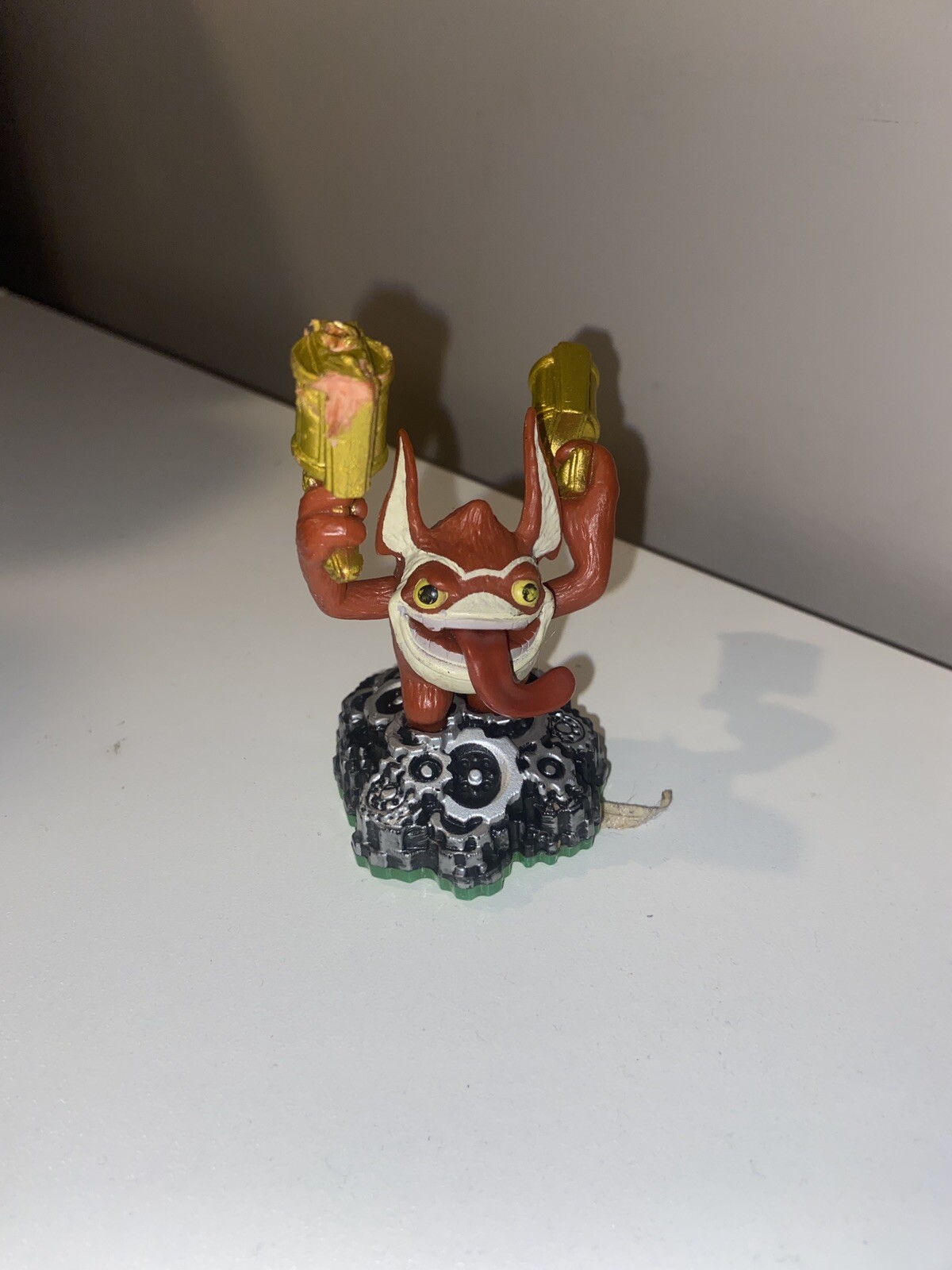 Skylanders Spyro’s Adventure 84185888 Blue Trigger Happy Figure Activision 2011