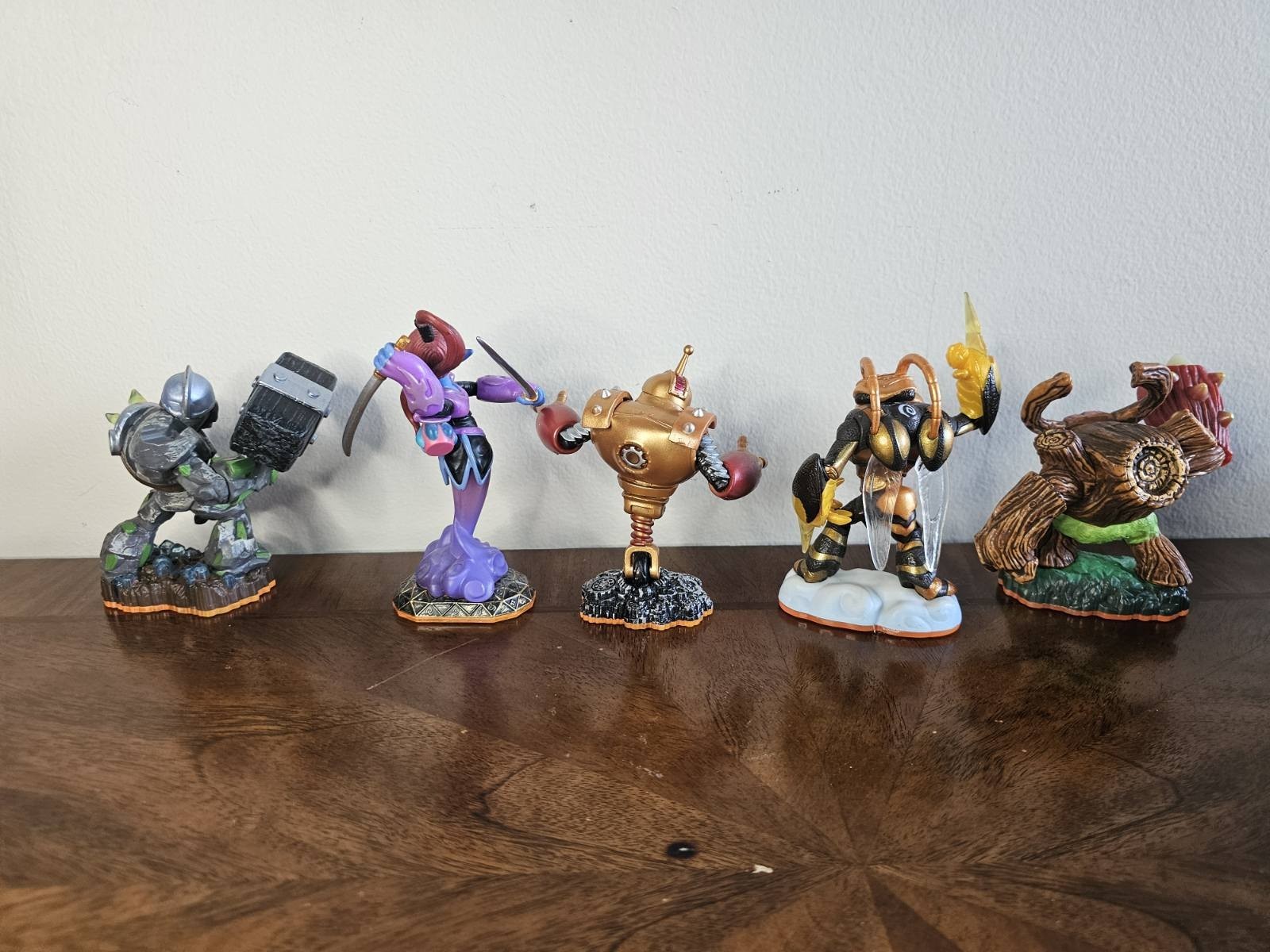 Skylanders Character Figure Lot Eruptor Gill Grunt Stealth Elf Spyro 2013