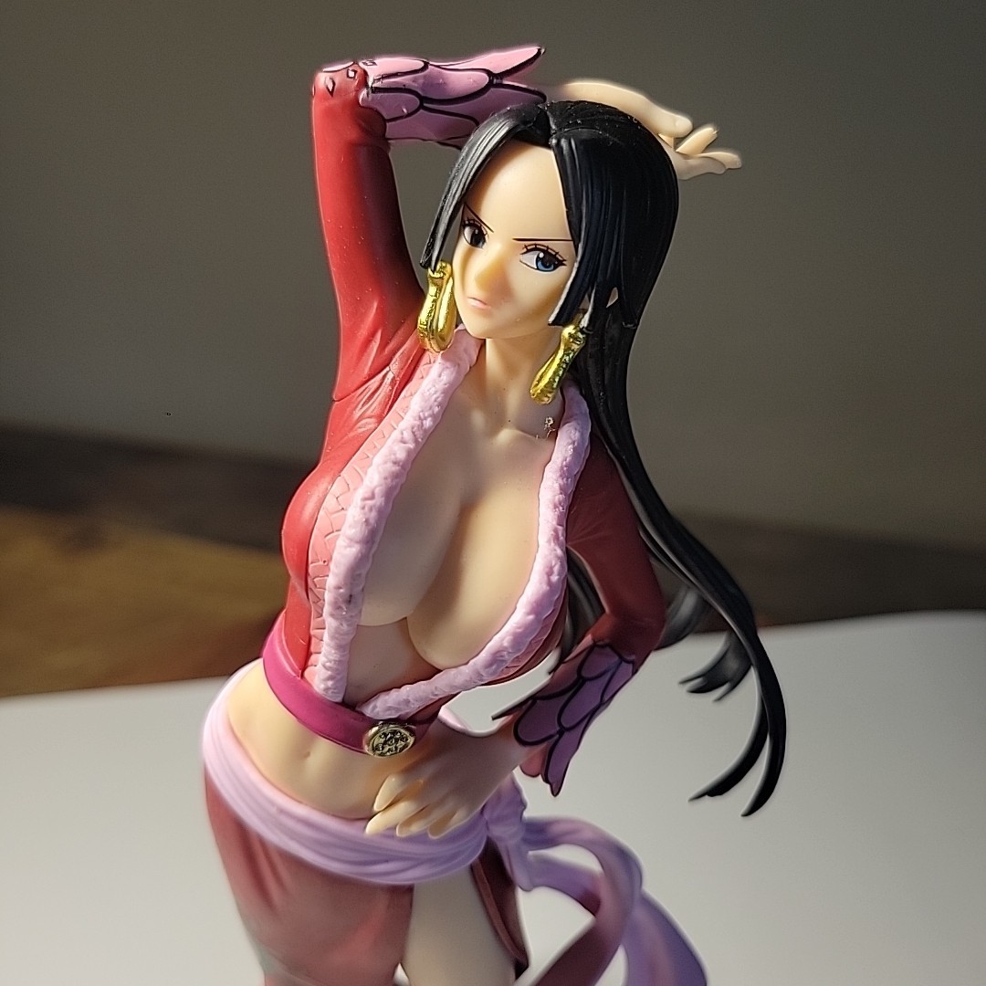 One Piece Boa Hancock Figure Glitter & Glamours Ver A Red Banpresto A Color Priz