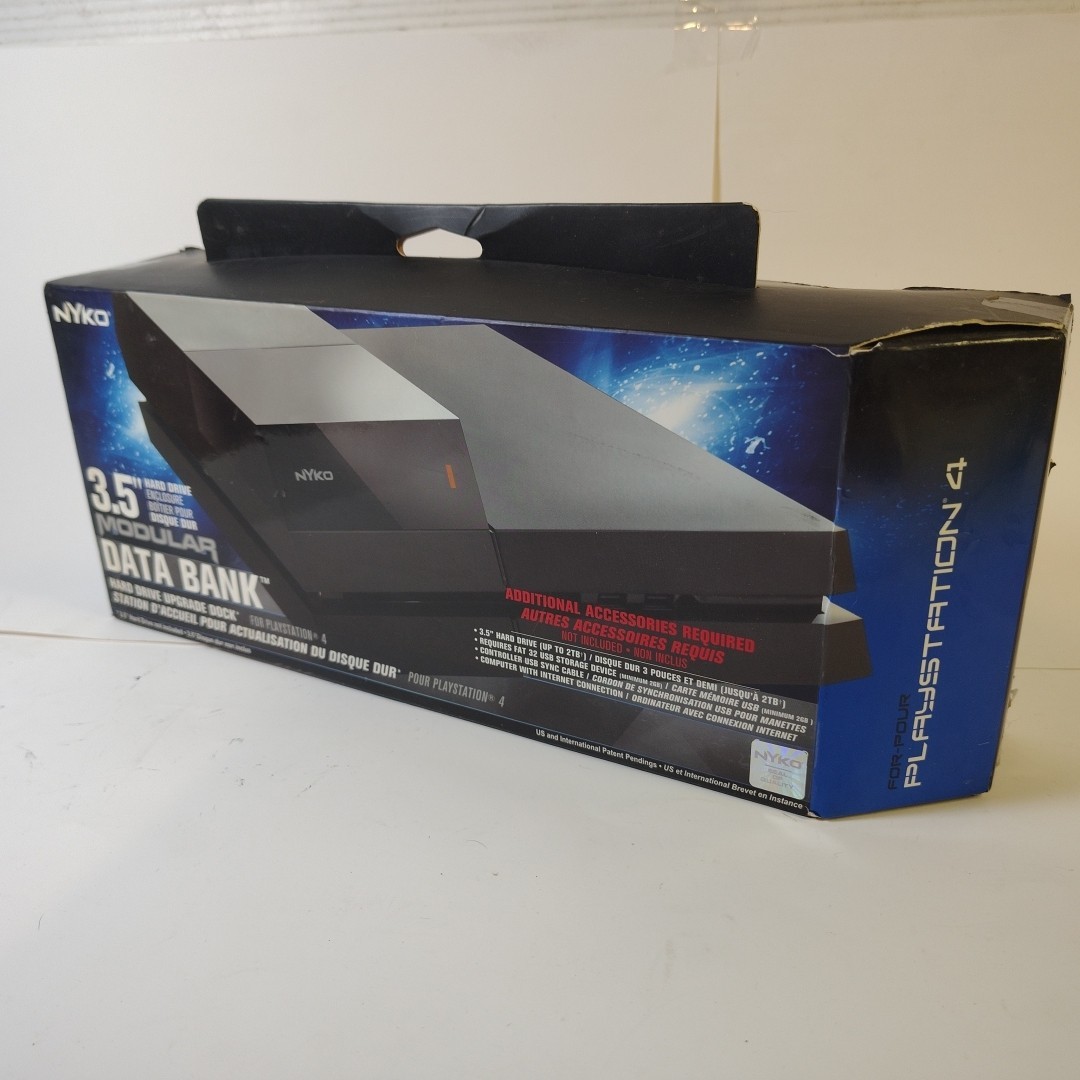Nyko Data Bank PlayStation 4 Modular Storage Extension – 3.5″ HDD Enclosure