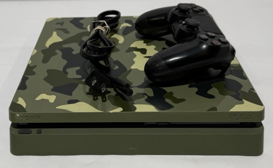 Sony PlayStation 4 Slim Call of Duty: WWII Camouflage Console