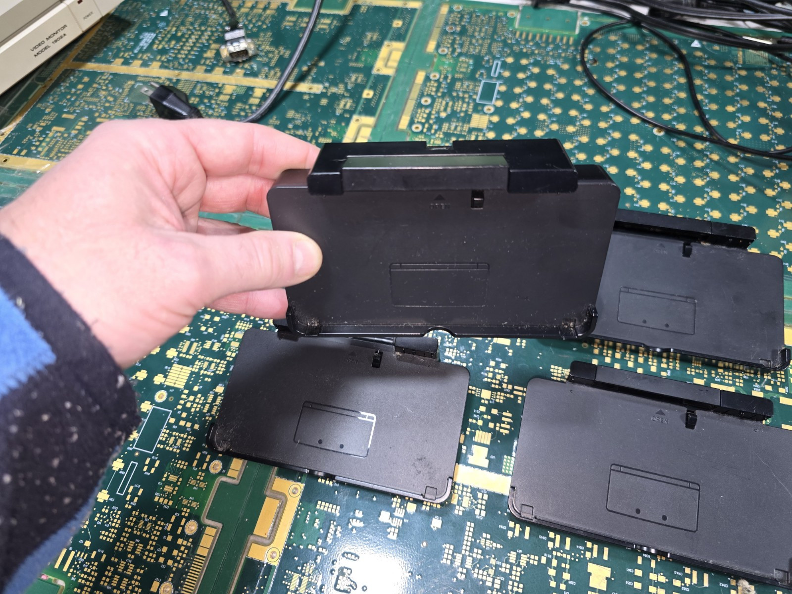 Nintendo 3DS Battery UNTESTED-PARTS-4-Charging Dock Cradle Base Black CTR-007