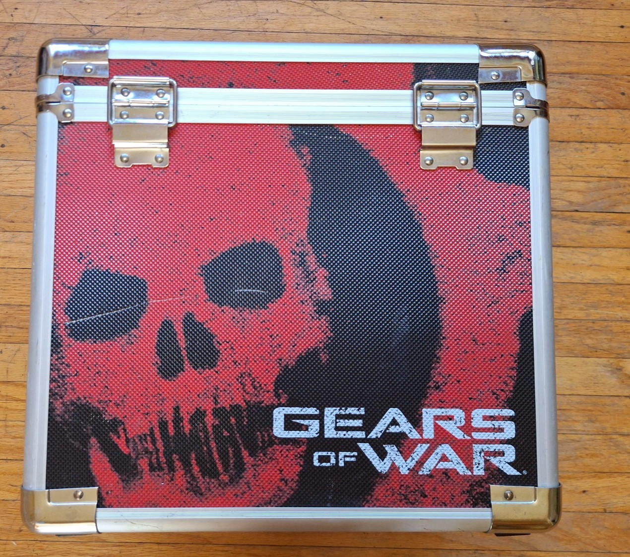 Mad Catz for The Gears of War Xbox 360 Hard Console Crate 2006 Collectors Item