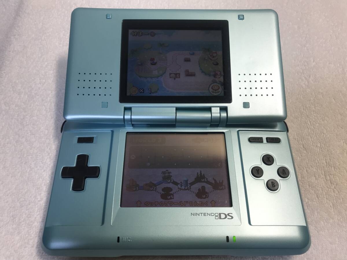 Nintendo DS Original Handheld Console Turquoise Blue With Stylus Charger Box