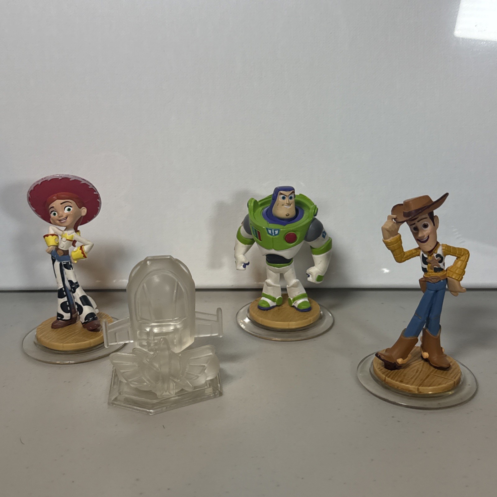 Disney Infinity TOY STORY Character Figures (Buzz, Jessie, Woody & Playset)