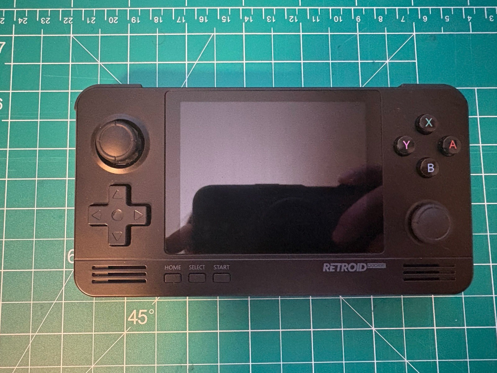 Retroid Pocket 2+ Android Gaming Handeld