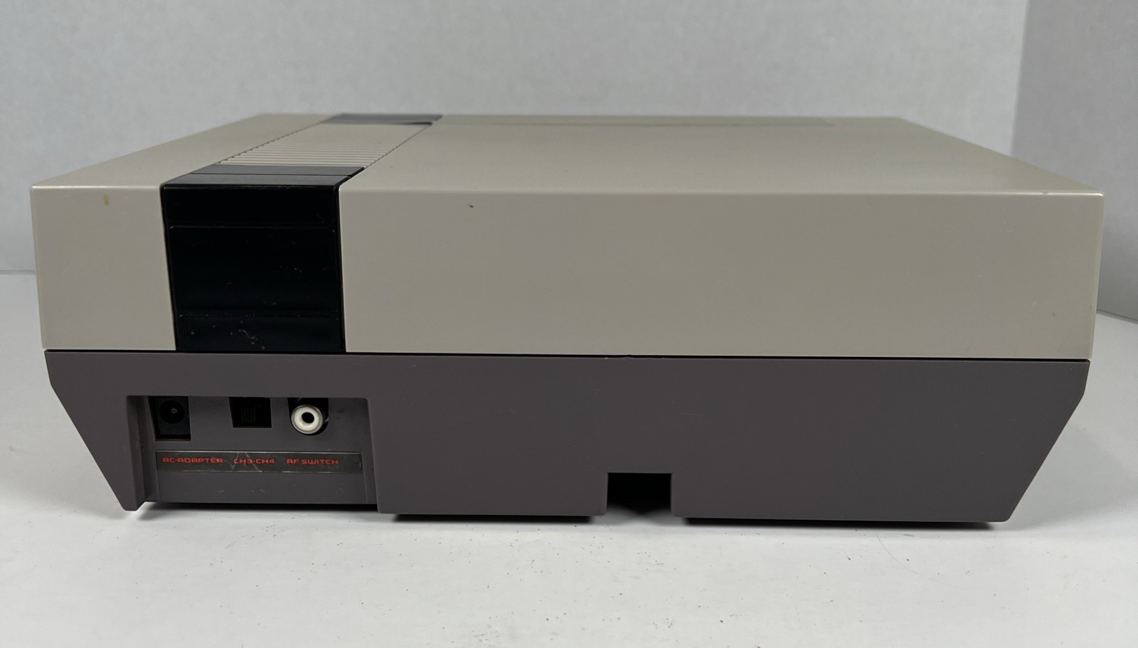 Nintendo NES Console Bundle – 7 Games – 2 Controllers – Tested And Working